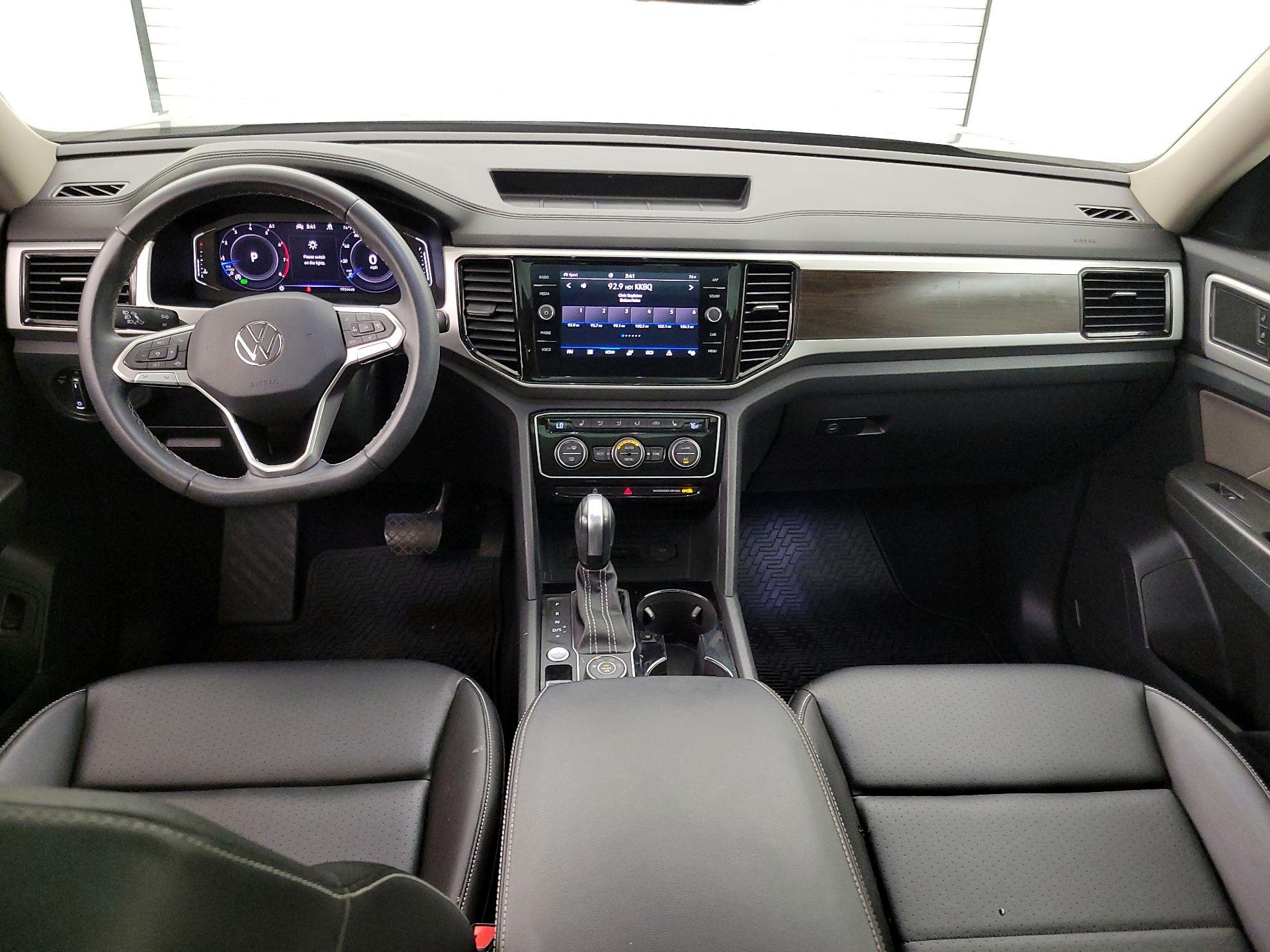 Thumbnail: 2023 Volkswagen Atlas - 9