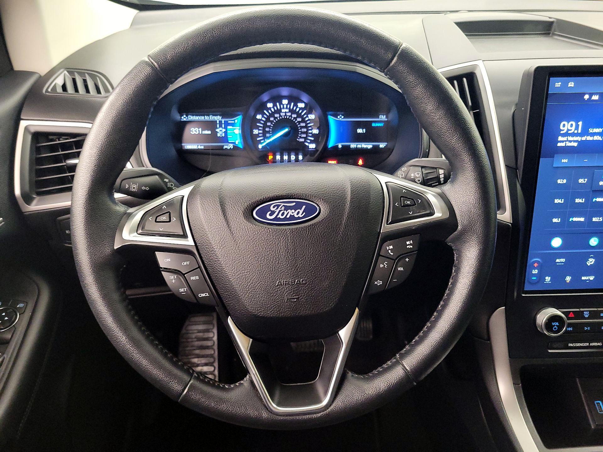 Thumbnail: 2022 Ford Edge - 10