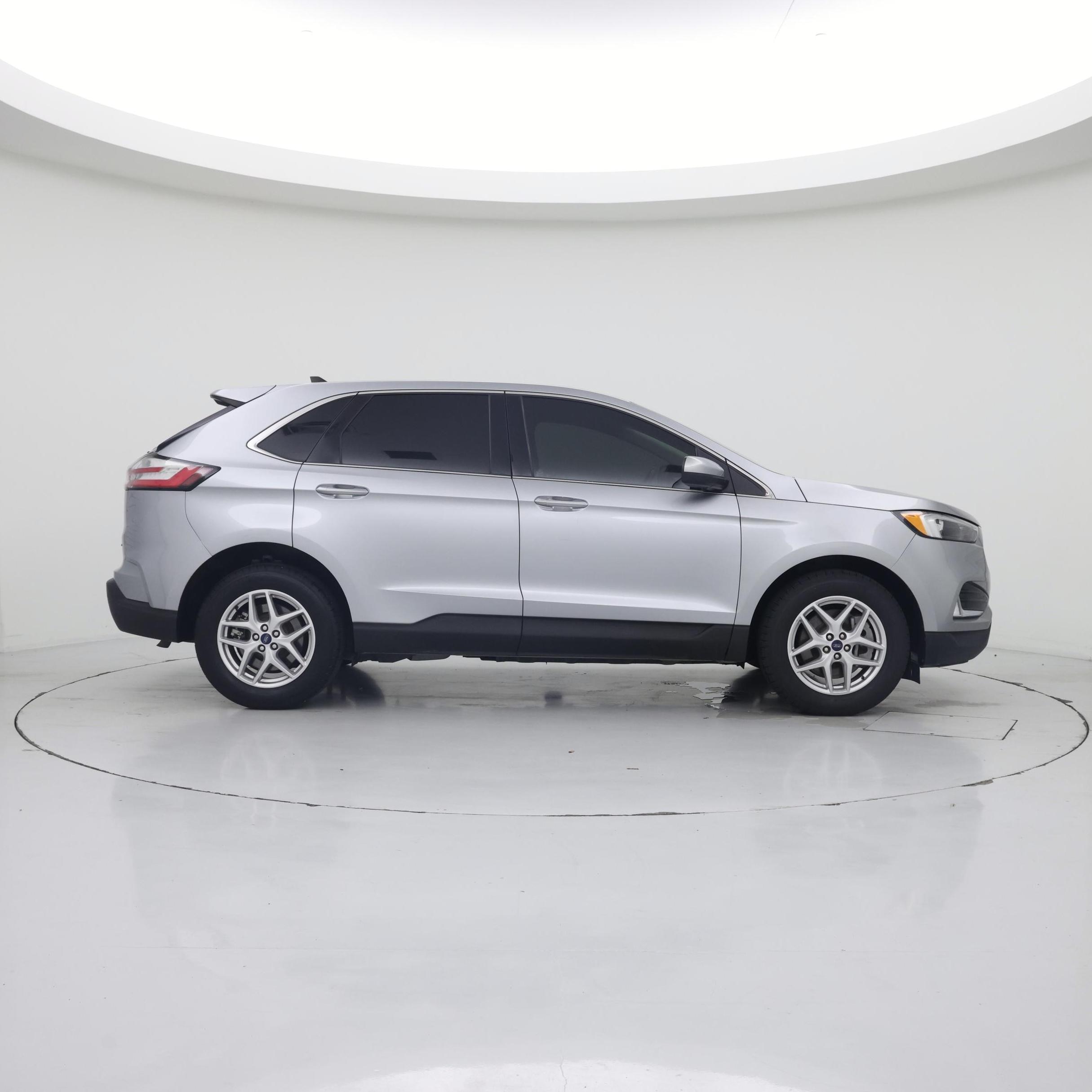 Thumbnail: 2022 Ford Edge - 7