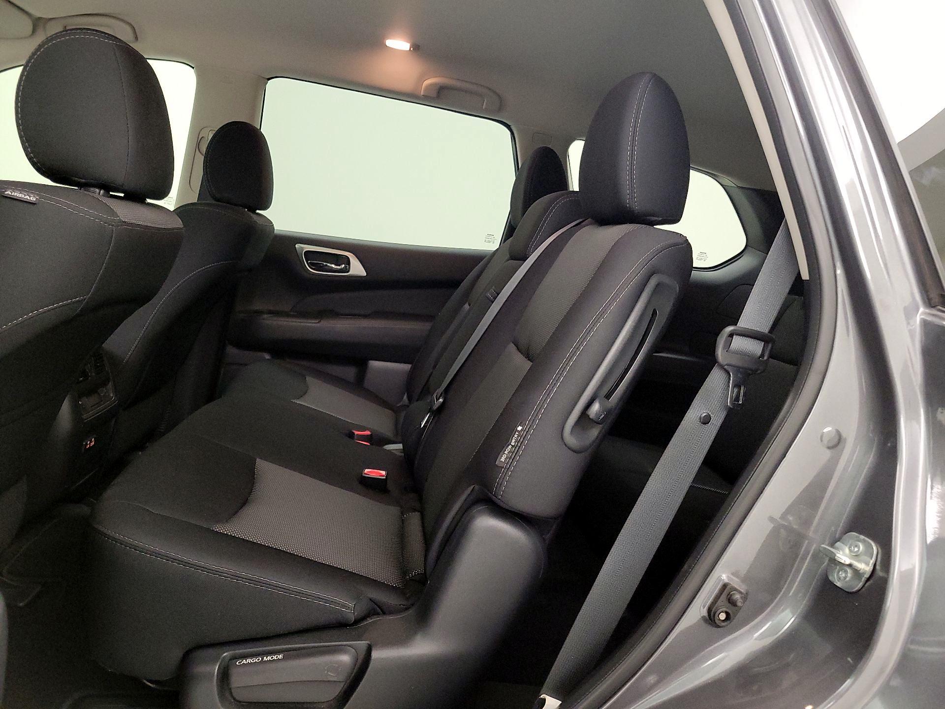 Thumbnail: 2020 Nissan Pathfinder - 19