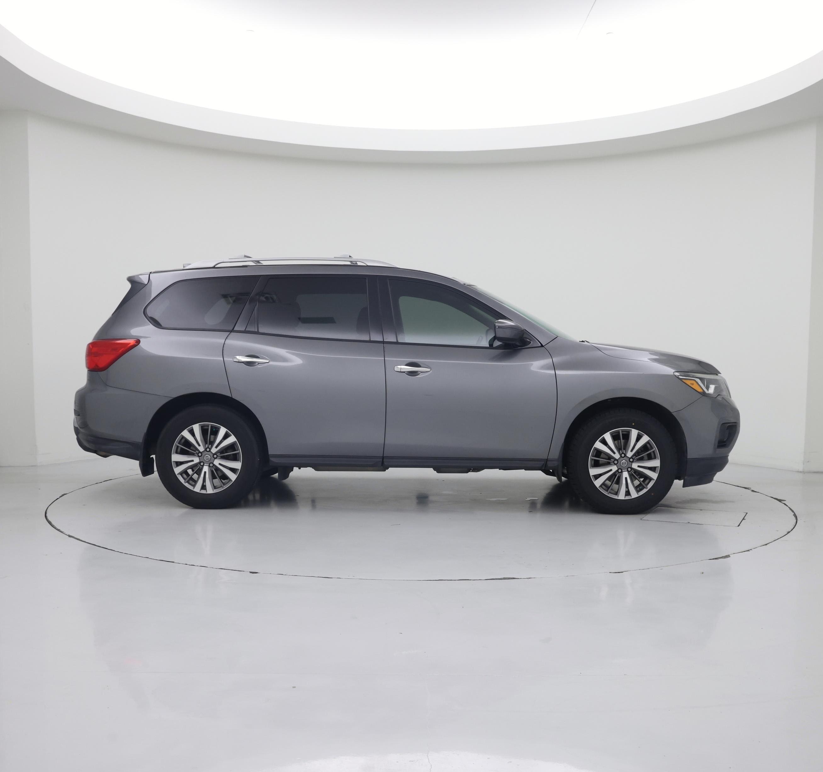Thumbnail: 2020 Nissan Pathfinder - 7