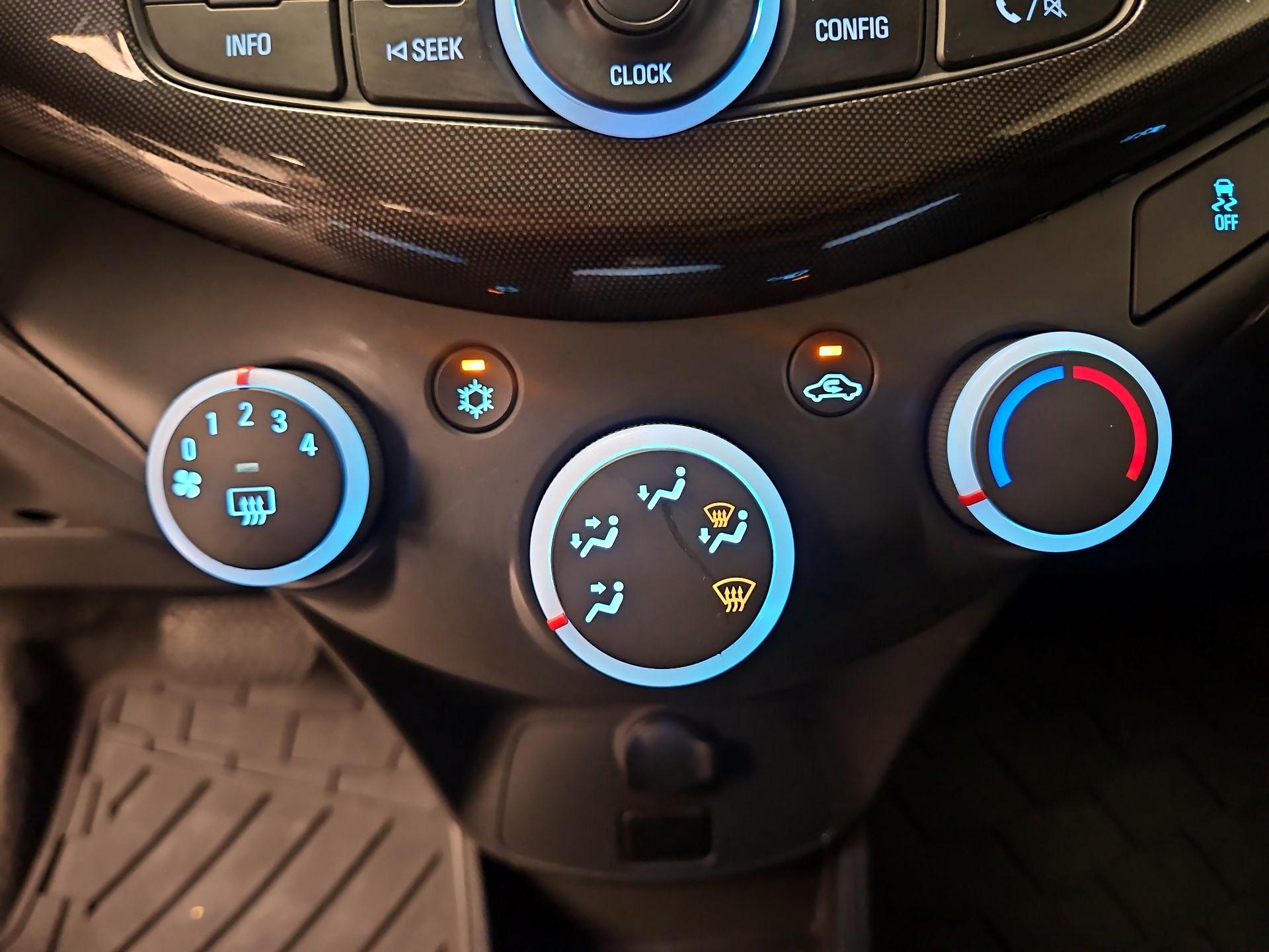 Thumbnail: 2014 Chevrolet Spark - 15