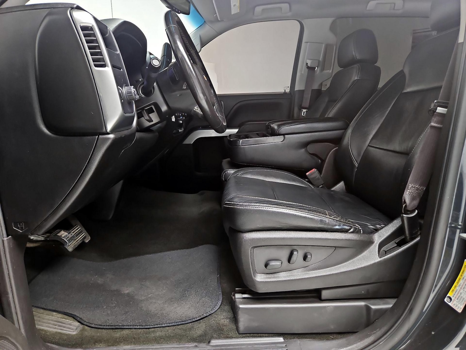 2017 Chevrolet Silverado 1500 LT - Photo 12