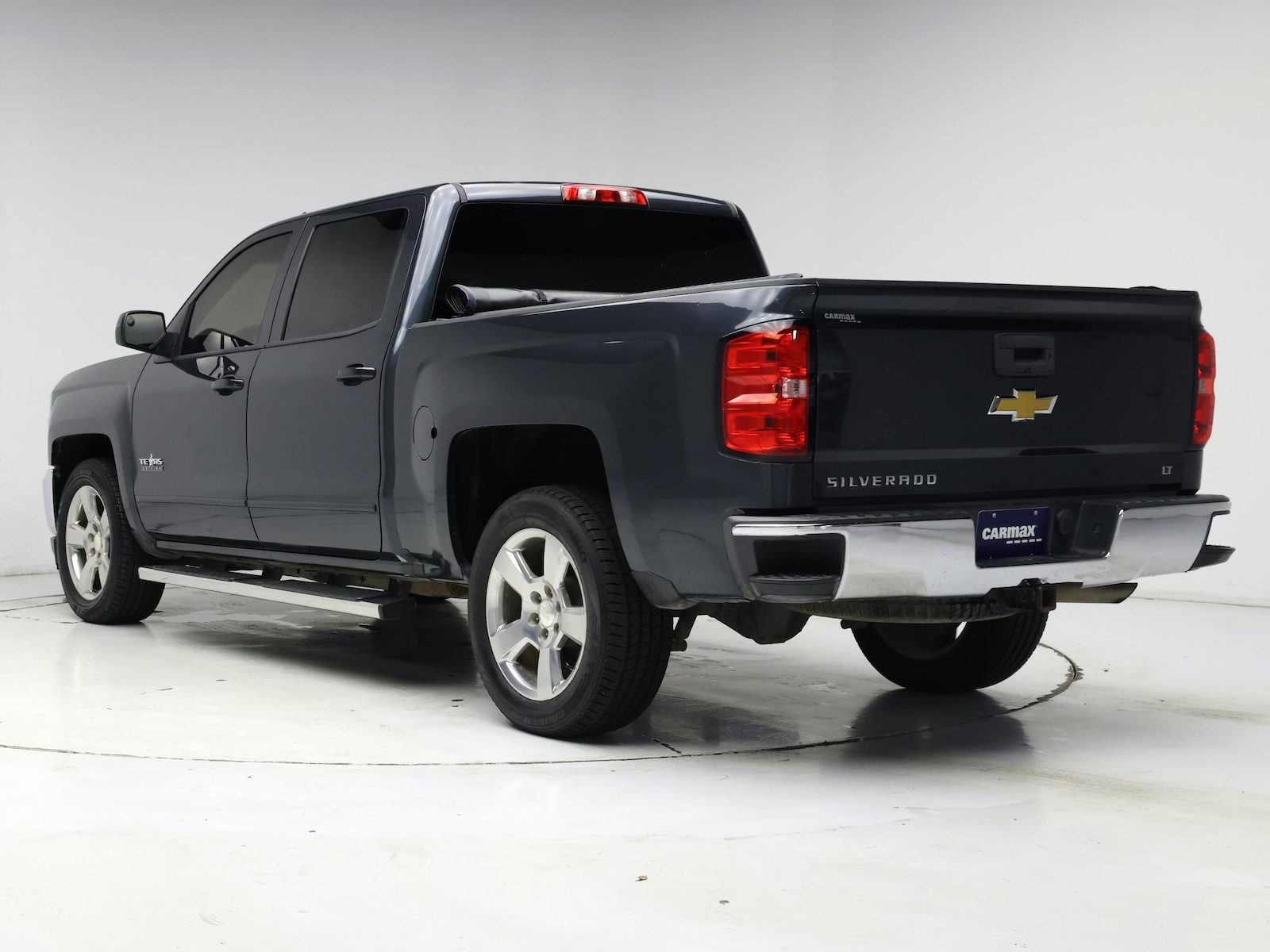 2017 Chevrolet Silverado 1500 LT - Photo 3