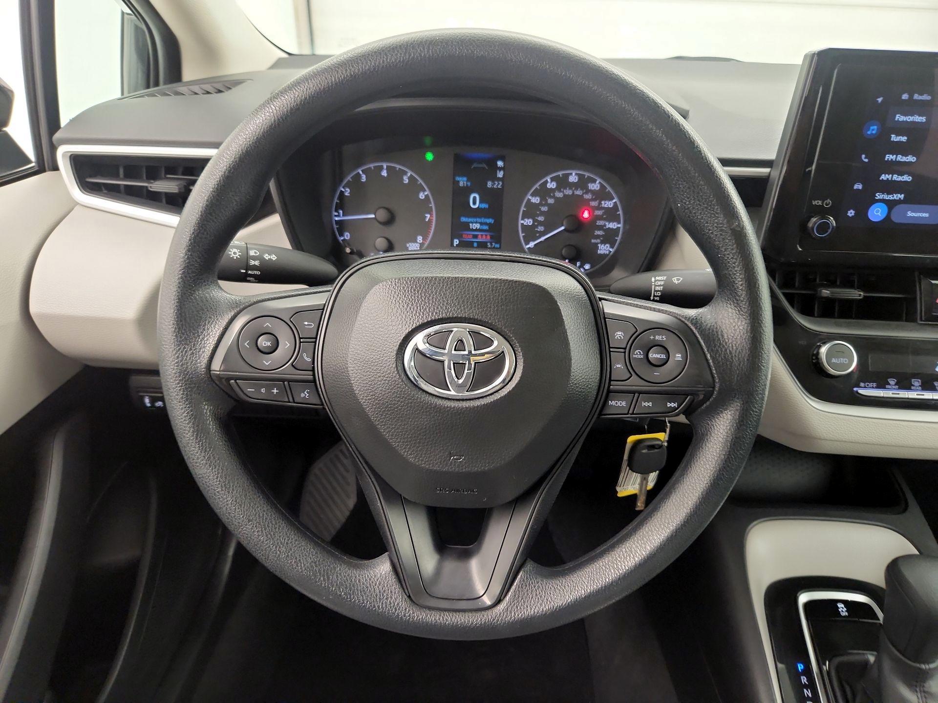 Thumbnail: 2025 Toyota Corolla - 10