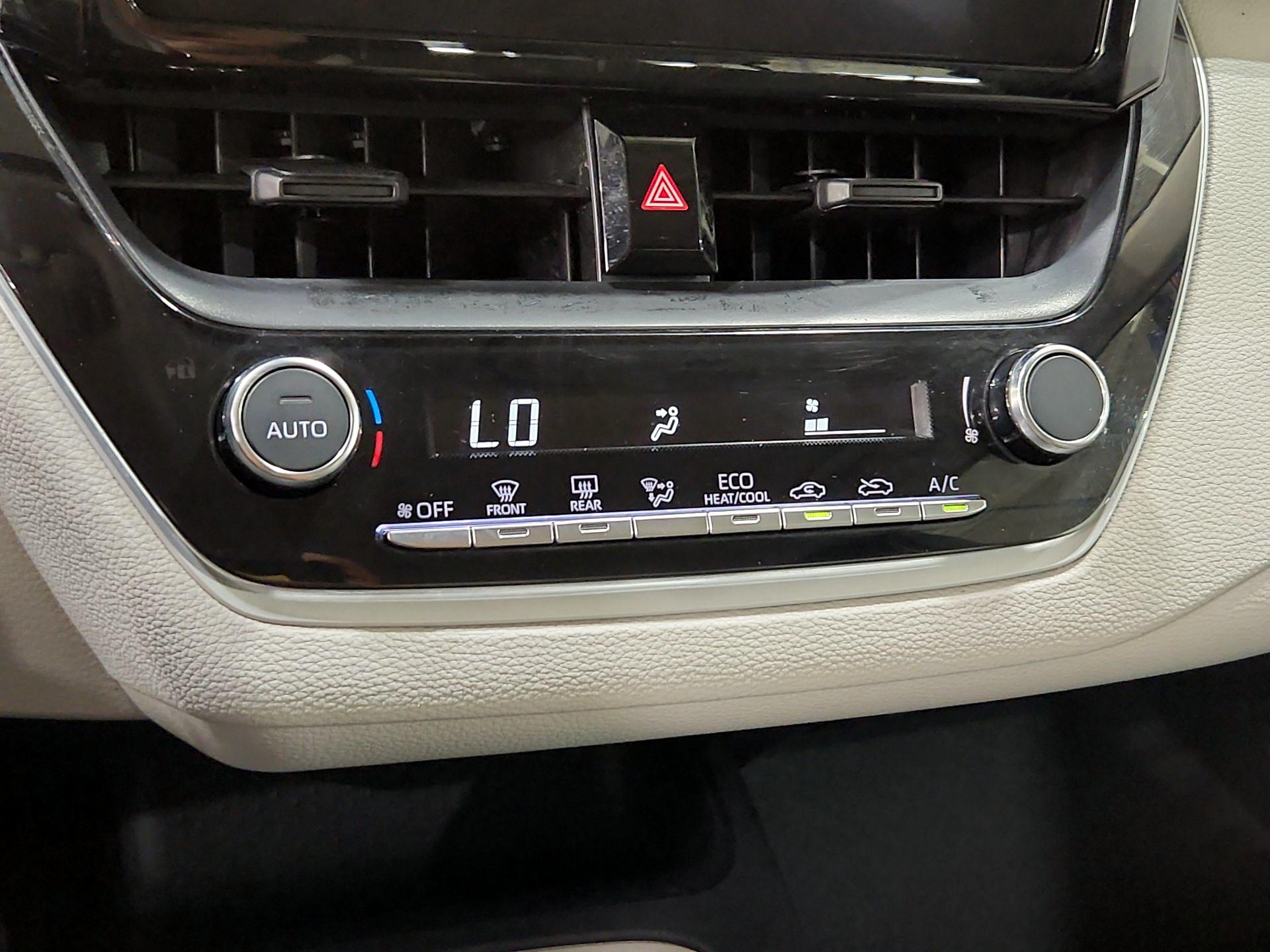 Thumbnail: 2025 Toyota Corolla - 17