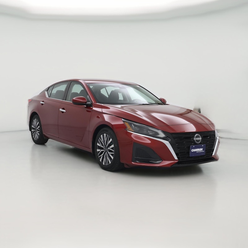 2023 Nissan Altima SV