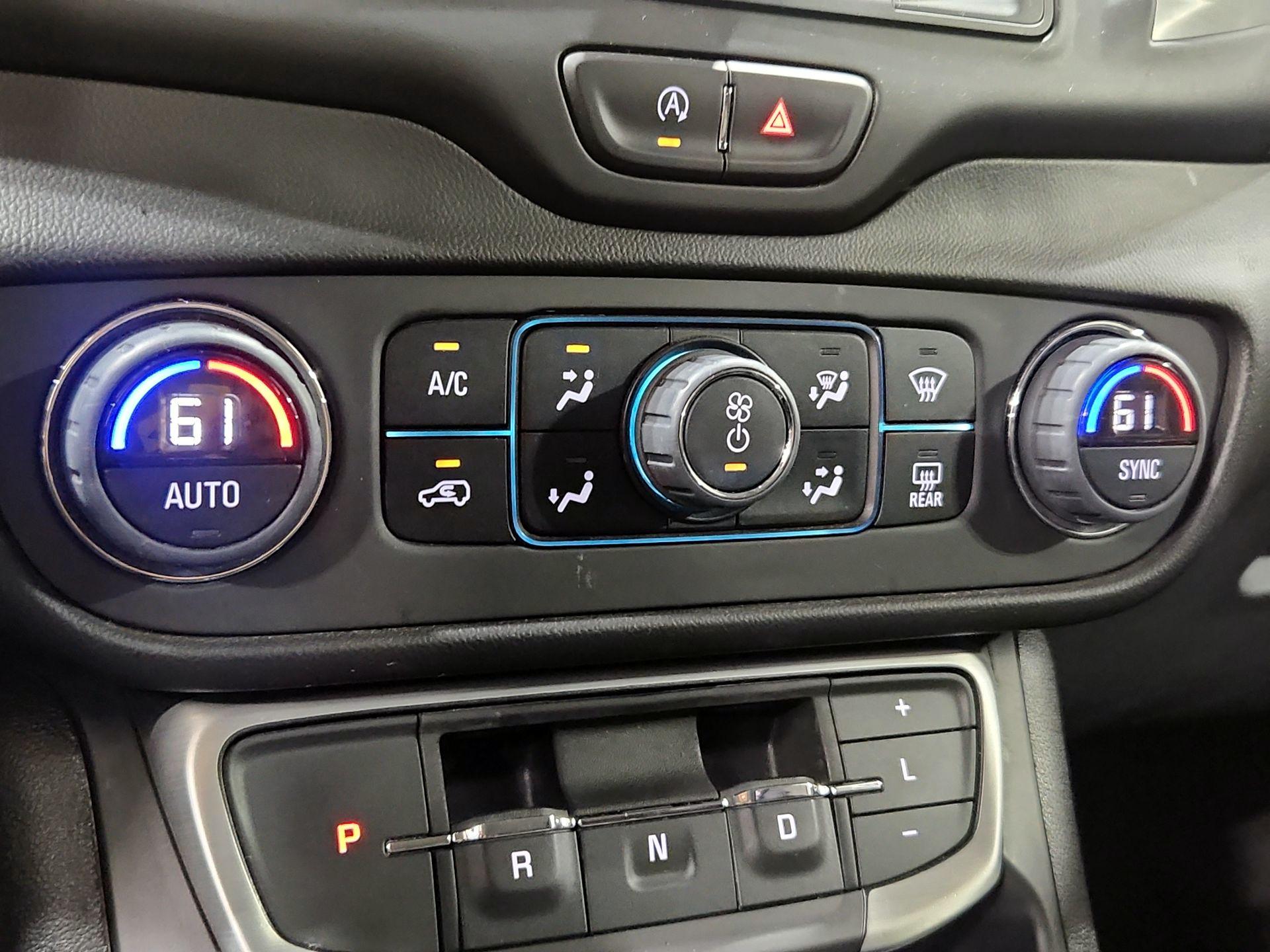 Thumbnail: 2023 GMC Terrain - 16