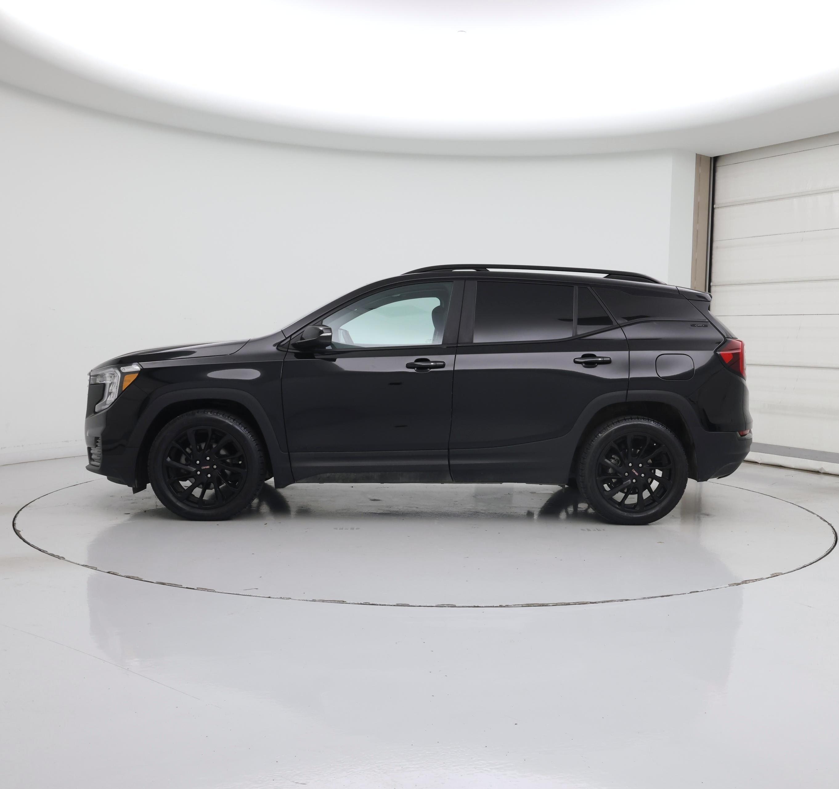 Thumbnail: 2023 GMC Terrain - 3