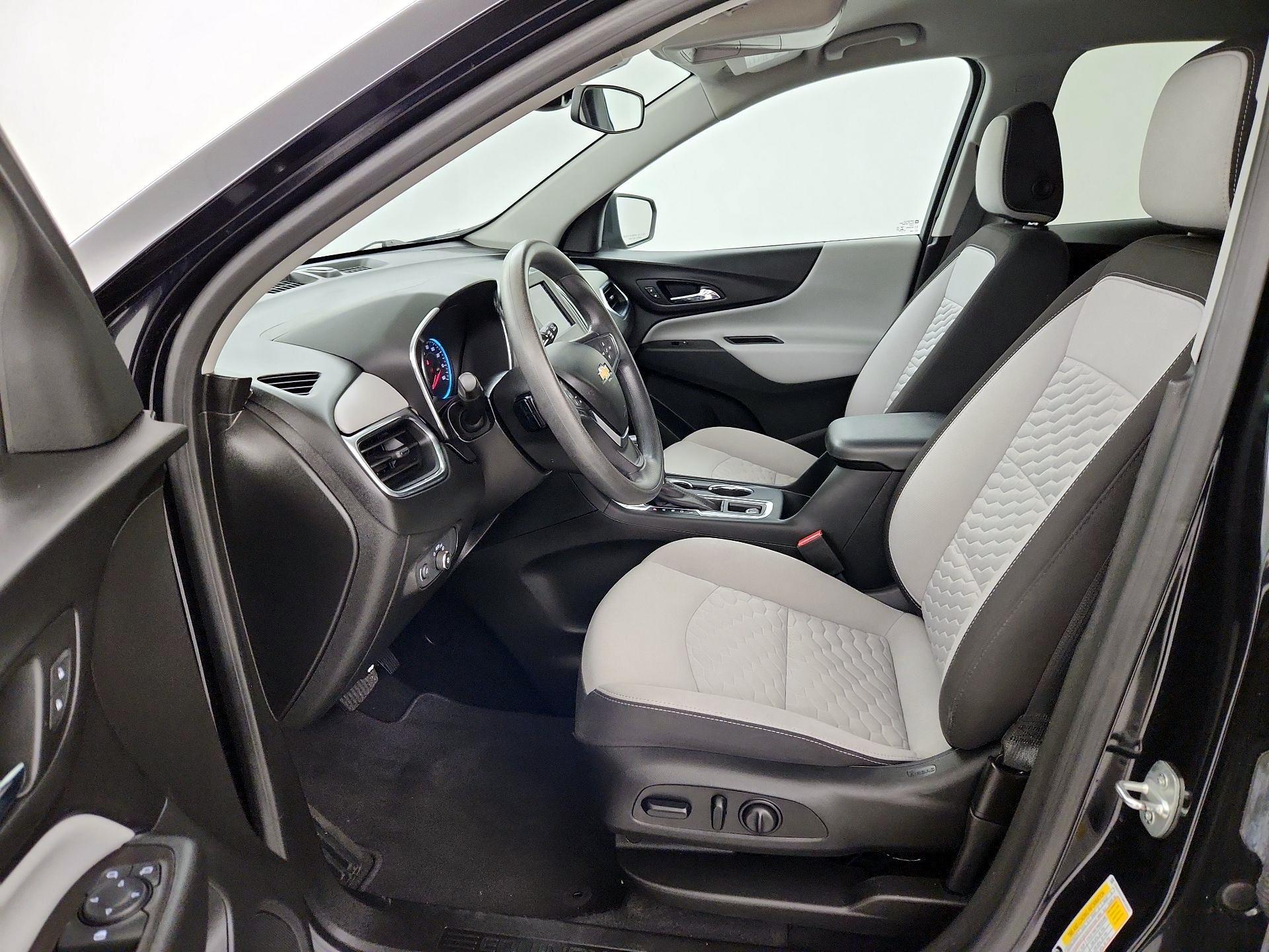 Thumbnail: 2021 Chevrolet Equinox - 11