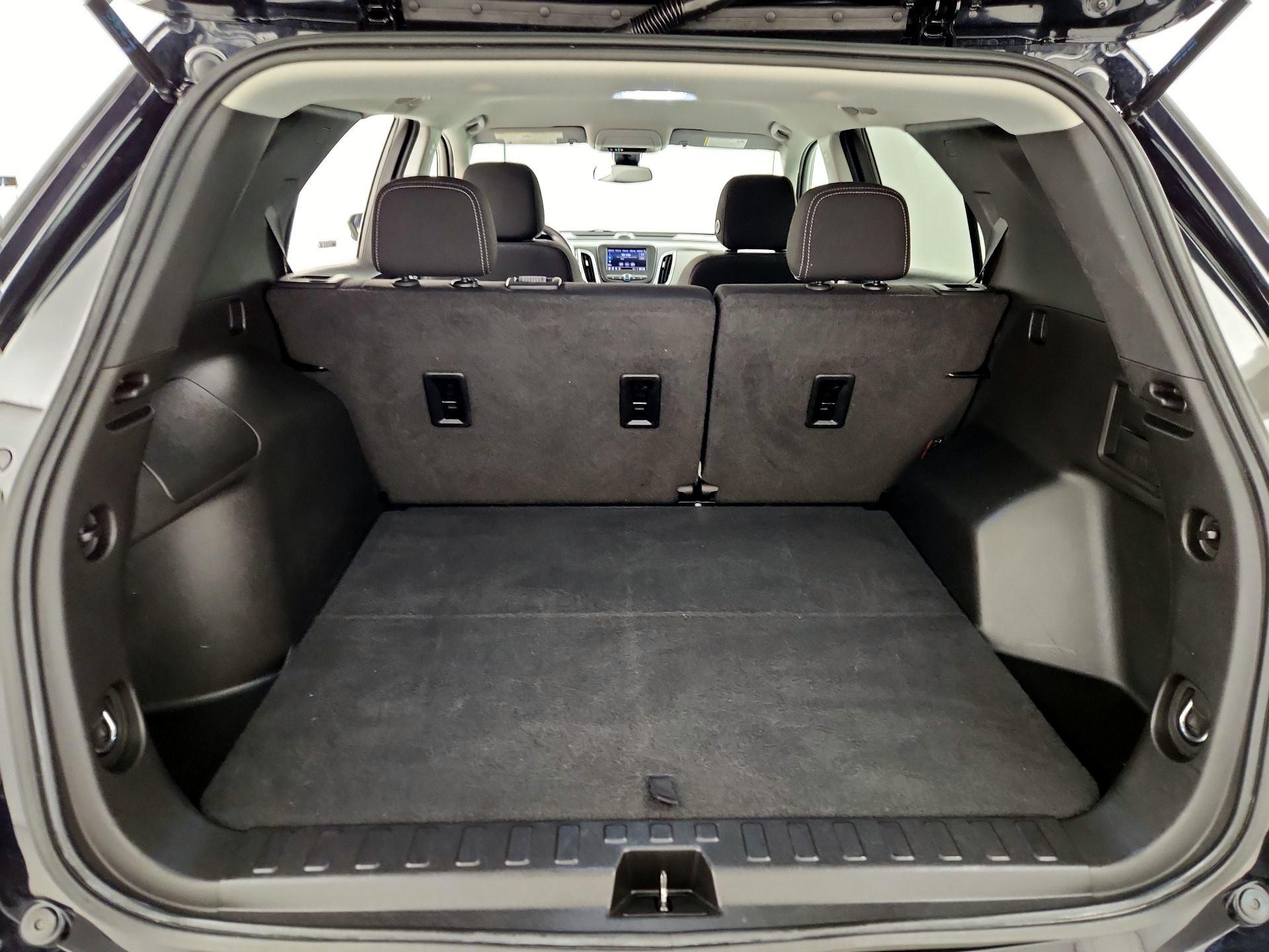 Thumbnail: 2021 Chevrolet Equinox - 20