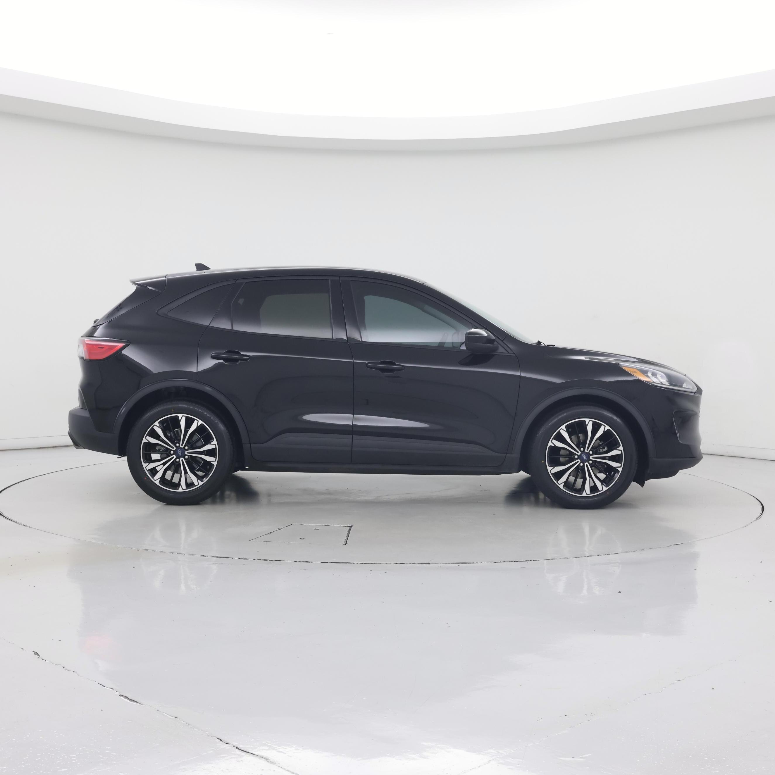 Thumbnail: 2022 Ford Escape - 7