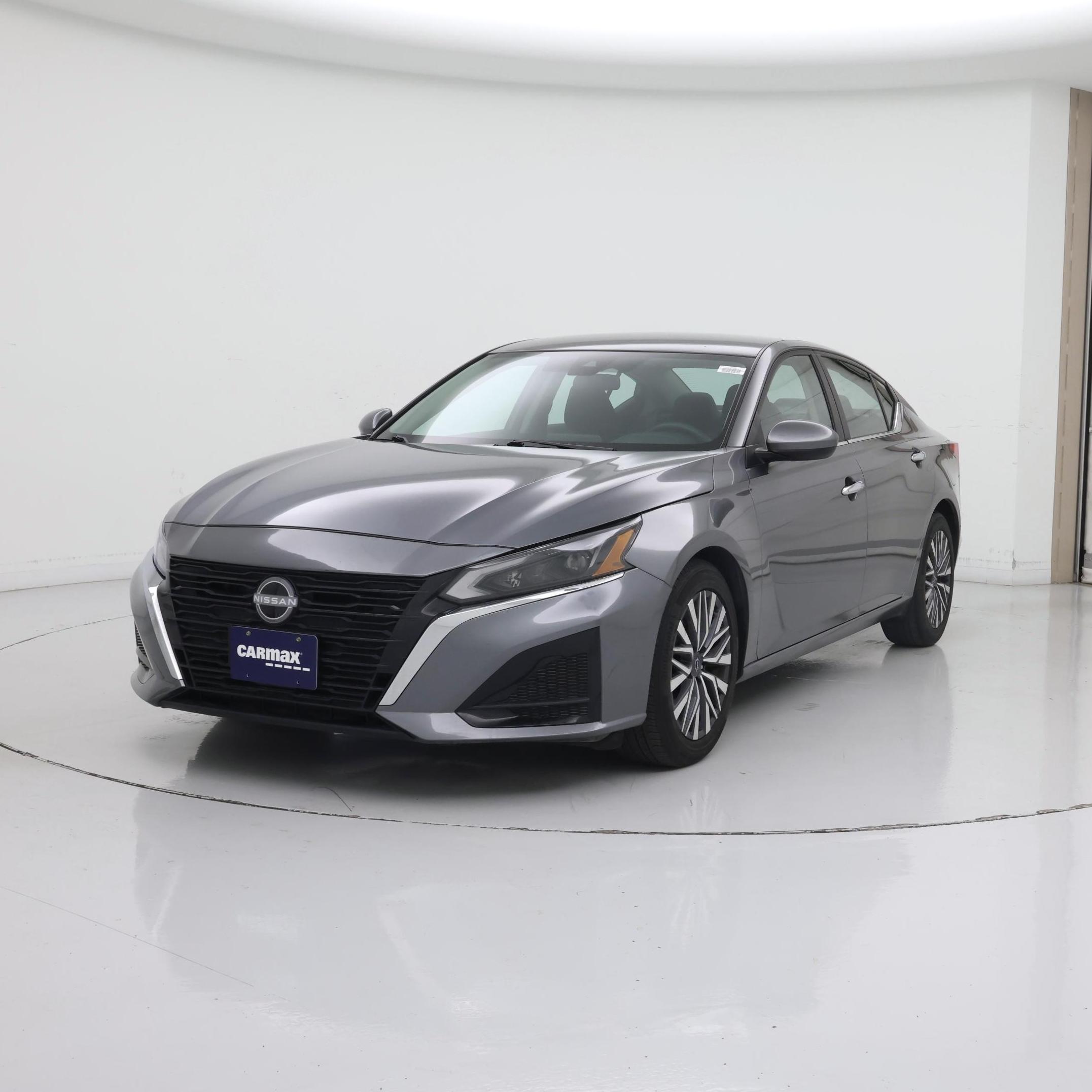 Thumbnail: 2023 Nissan Altima - 4