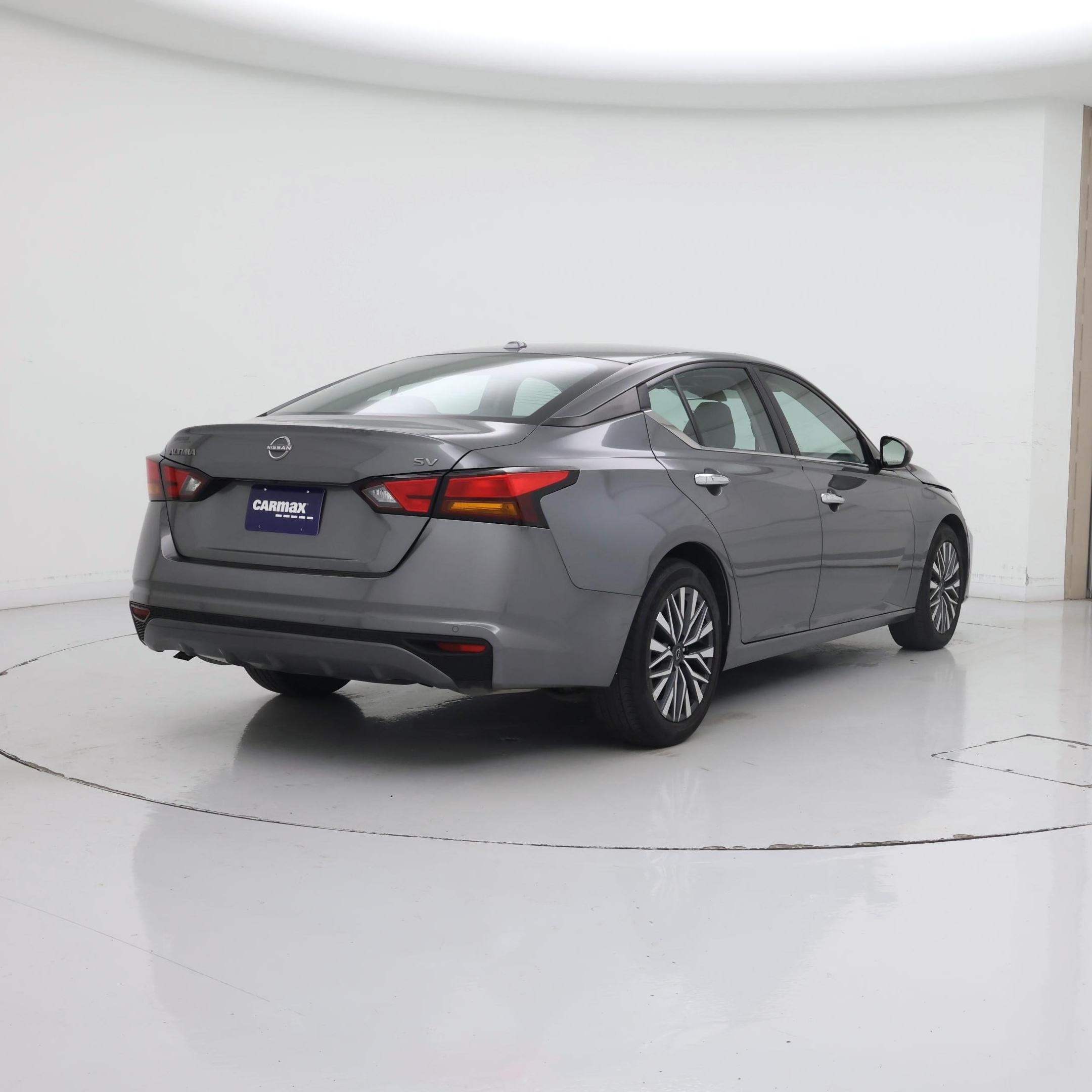 Thumbnail: 2023 Nissan Altima - 8