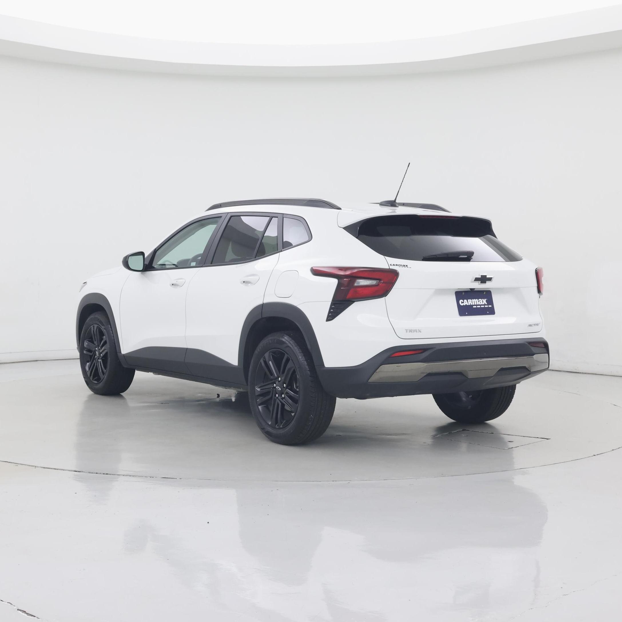 Thumbnail: 2025 Chevrolet Trax - 2