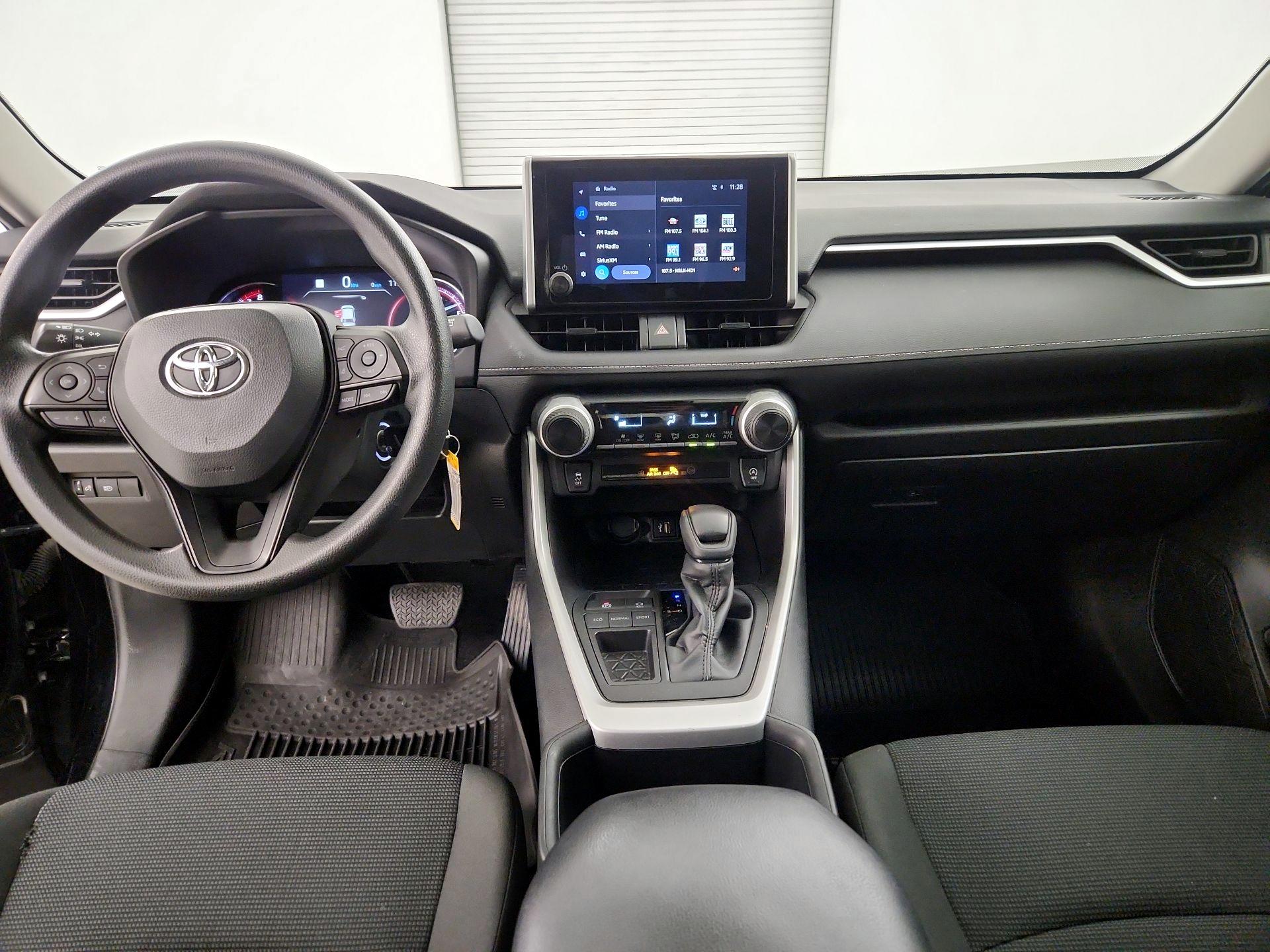Thumbnail: 2024 Toyota RAV4 - 9