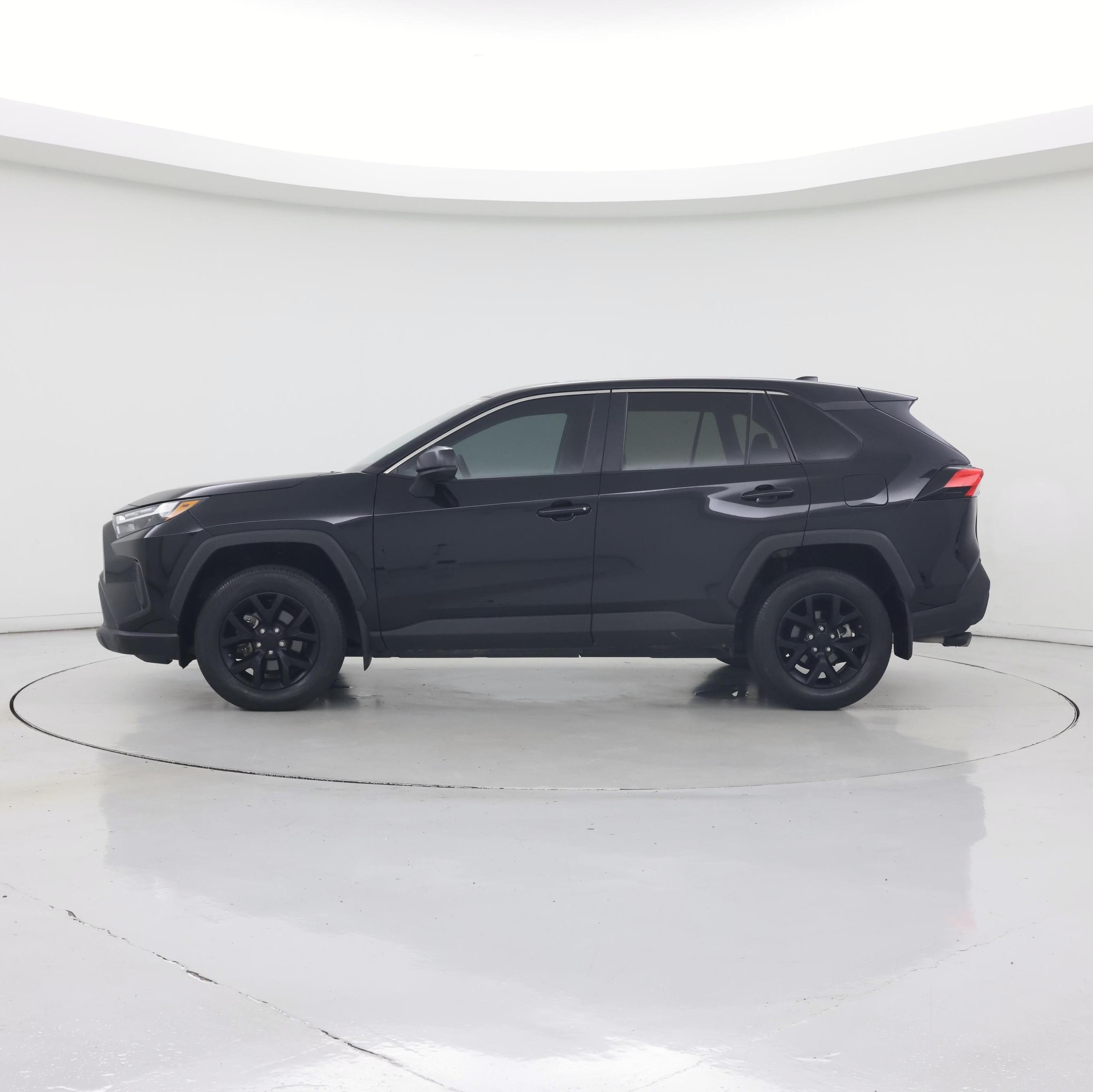 Thumbnail: 2024 Toyota RAV4 - 3
