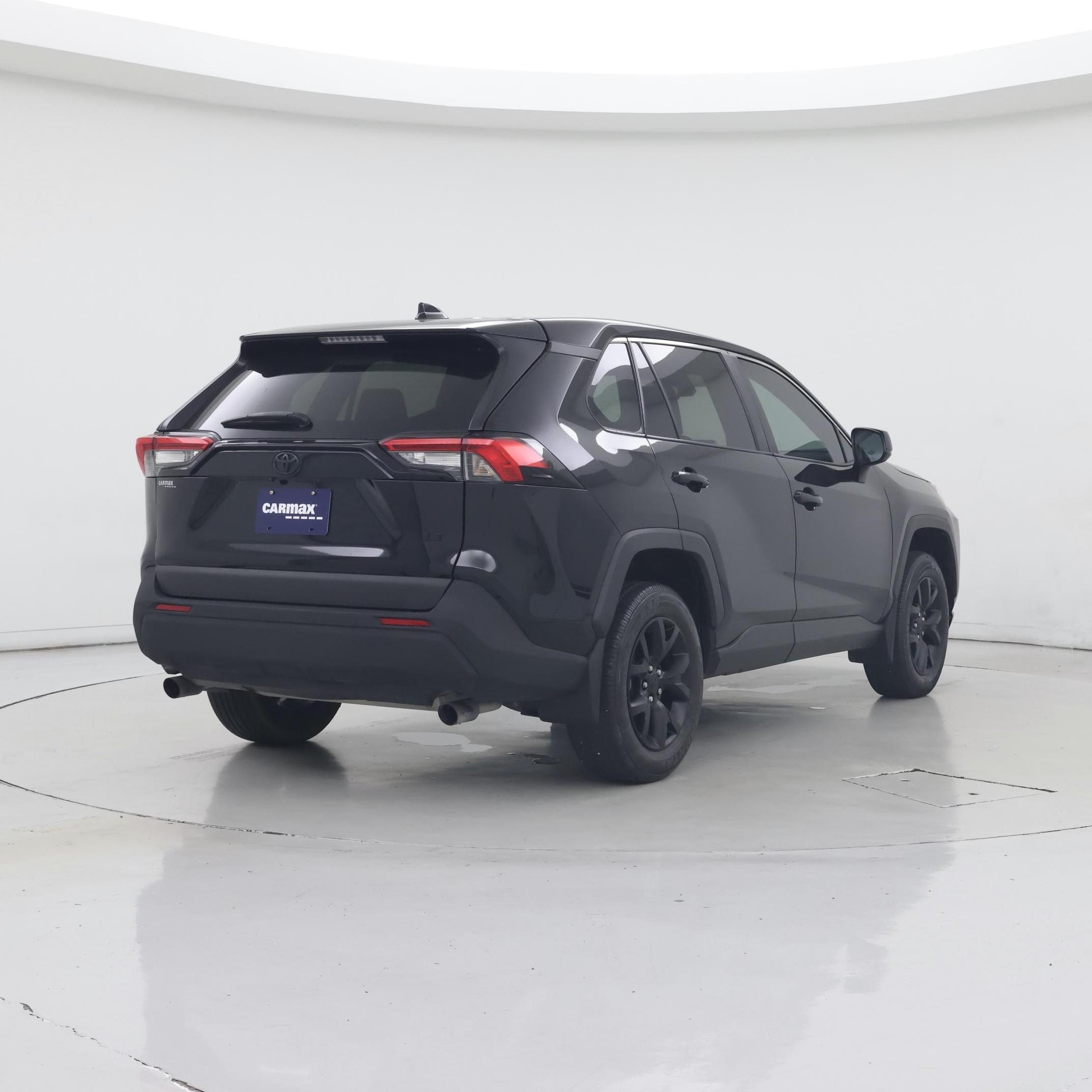 Thumbnail: 2024 Toyota RAV4 - 8