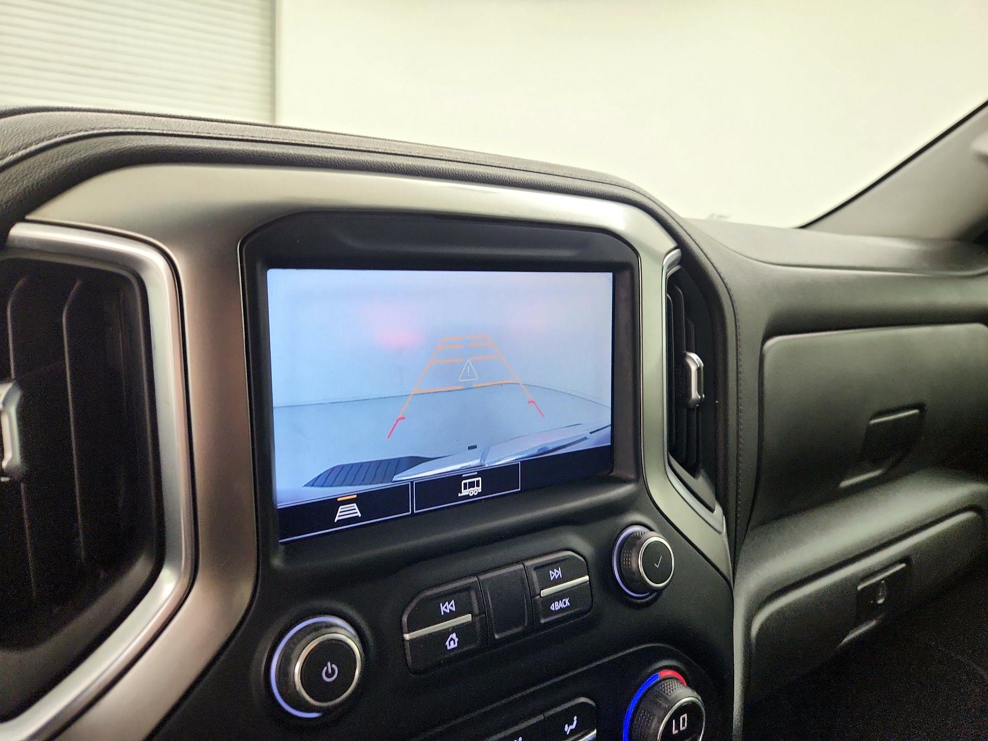 Thumbnail: 2021 Chevrolet Silverado 1500 - 14