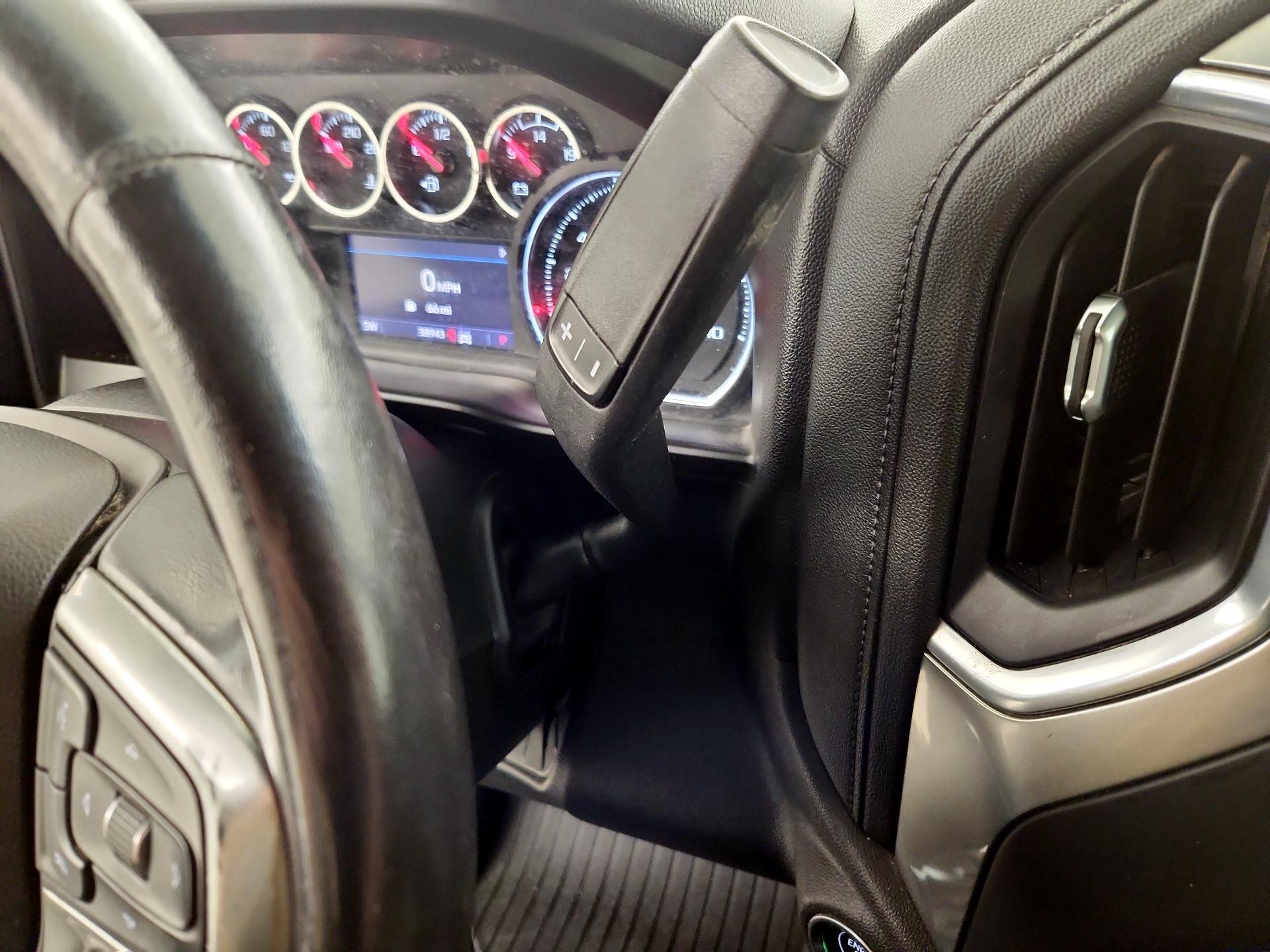 Thumbnail: 2021 Chevrolet Silverado 1500 - 17