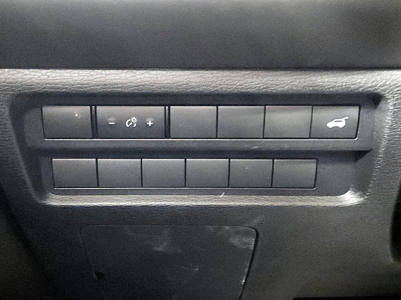 2023 Mitsubishi Outlander SE - Photo 14
