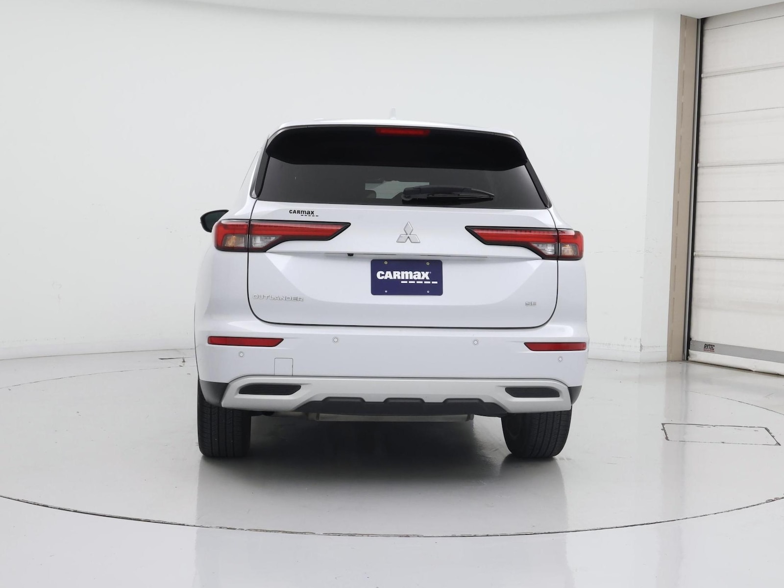 2023 Mitsubishi Outlander SE - Photo 7