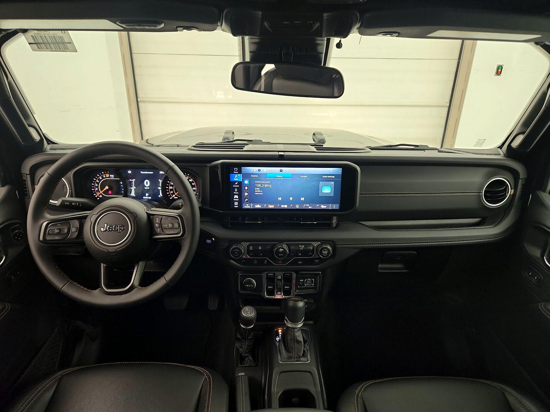 Thumbnail: 2025 Jeep Gladiator - 9