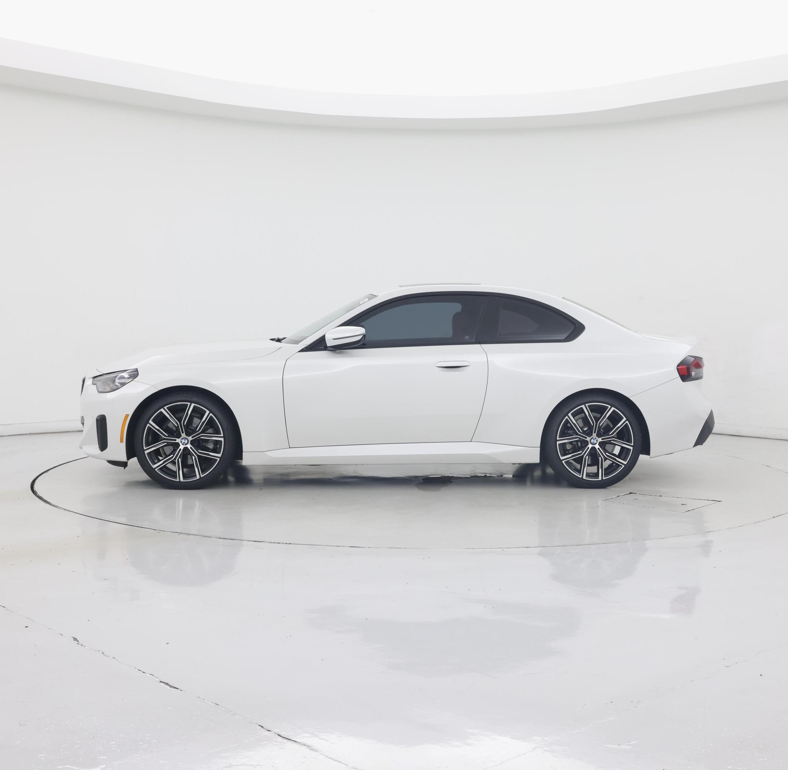 Thumbnail: 2023 BMW 2 Series - 3