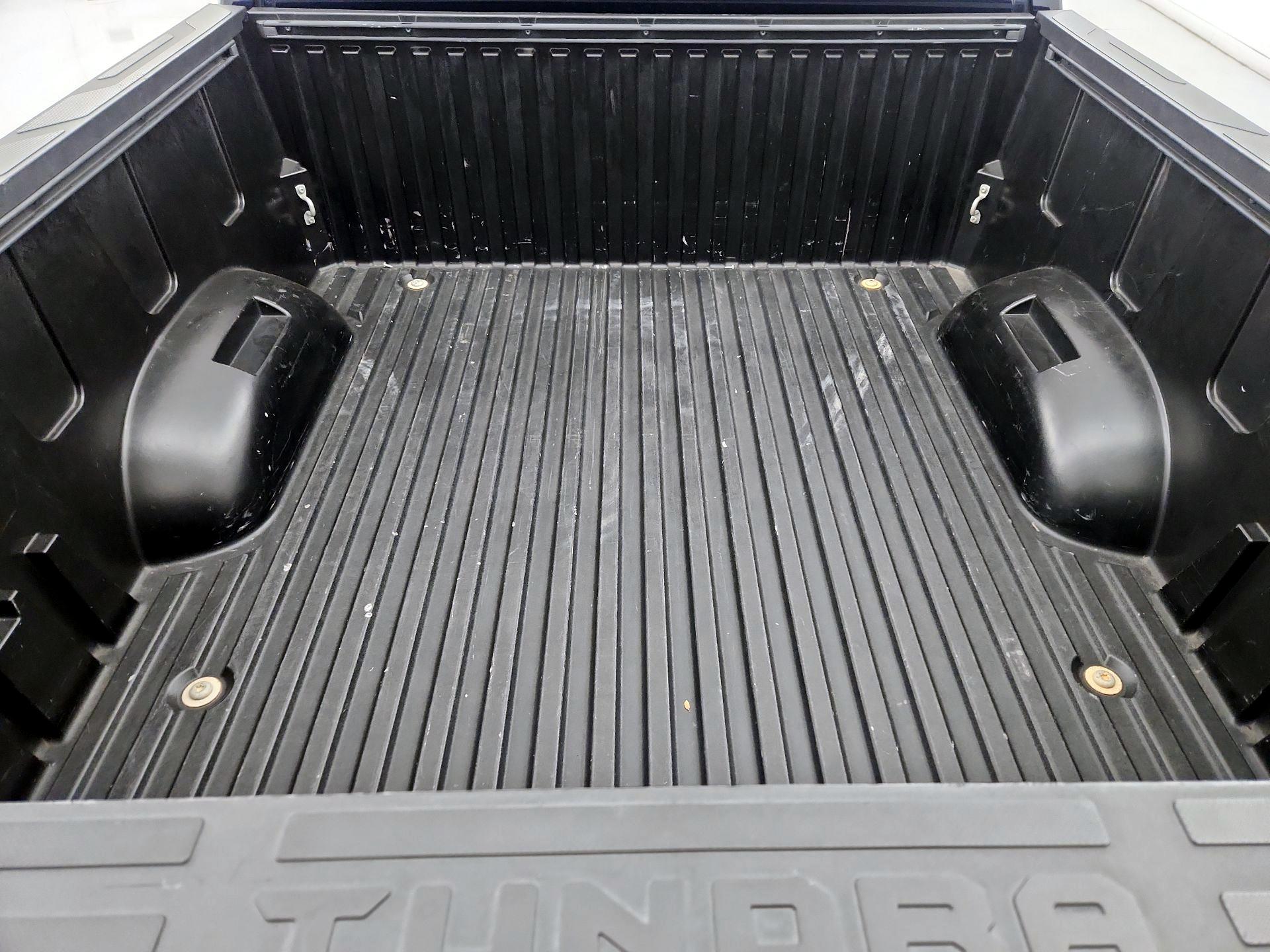 Thumbnail: 2023 Toyota Tundra - 20