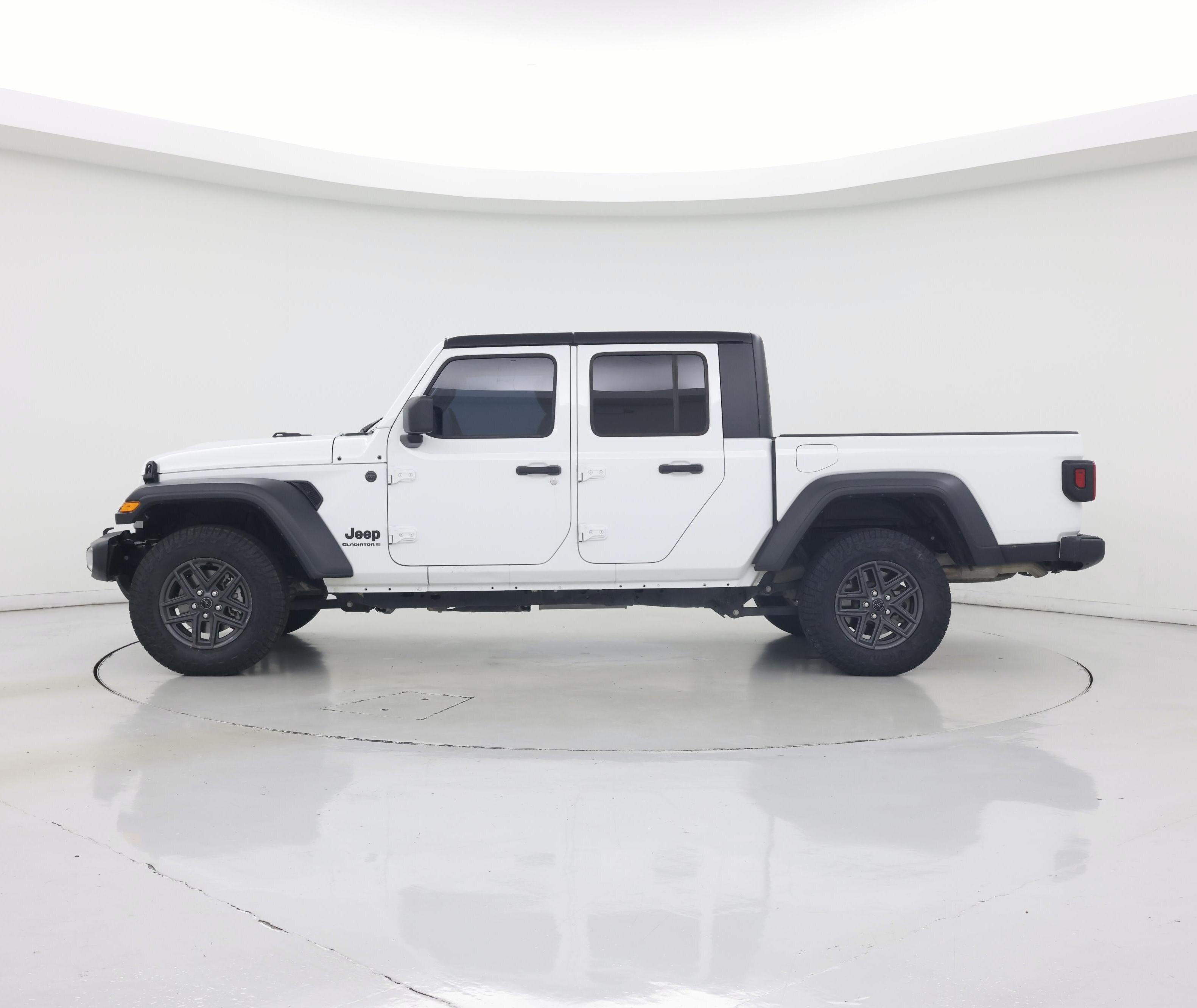 Thumbnail: 2025 Jeep Gladiator - 3