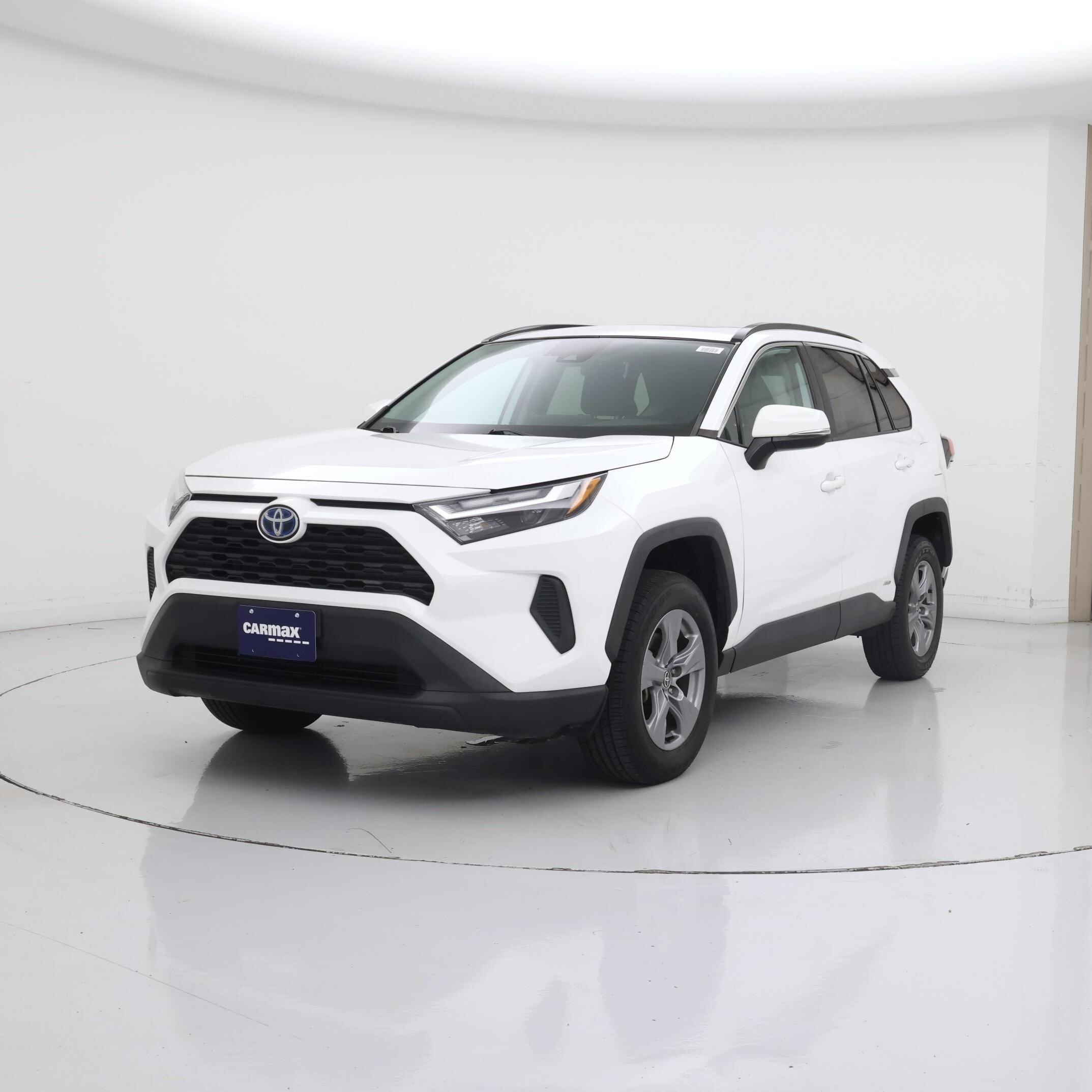 Thumbnail: 2022 Toyota RAV4 - 4