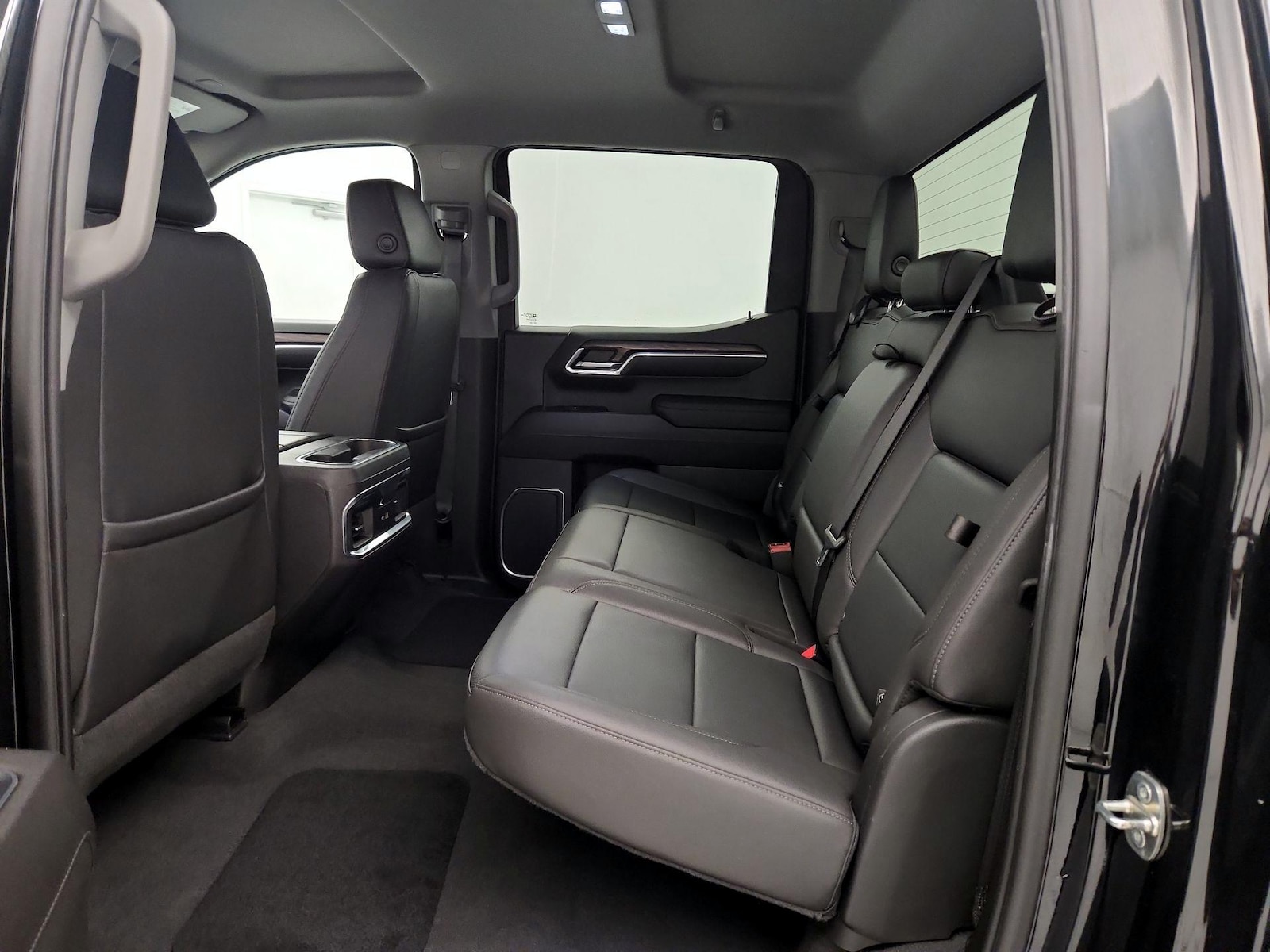2023 GMC Sierra 1500 SLT - Photo 21