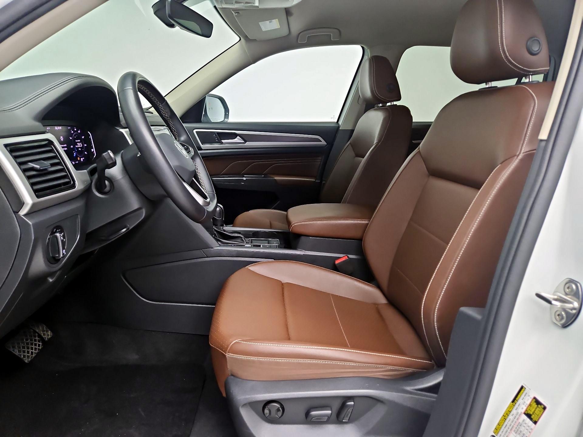 Thumbnail: 2023 Volkswagen Atlas - 11