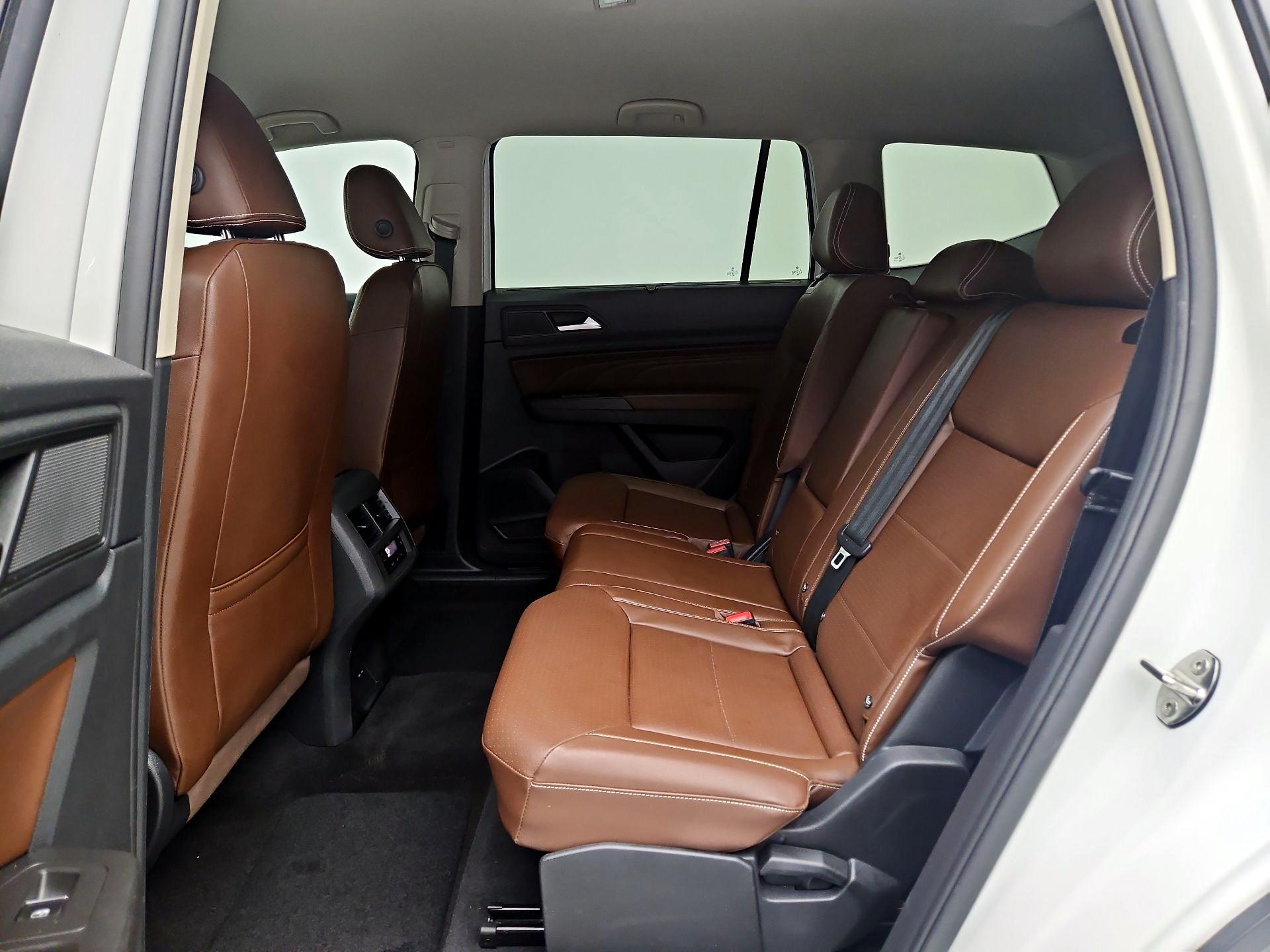 Thumbnail: 2023 Volkswagen Atlas - 19
