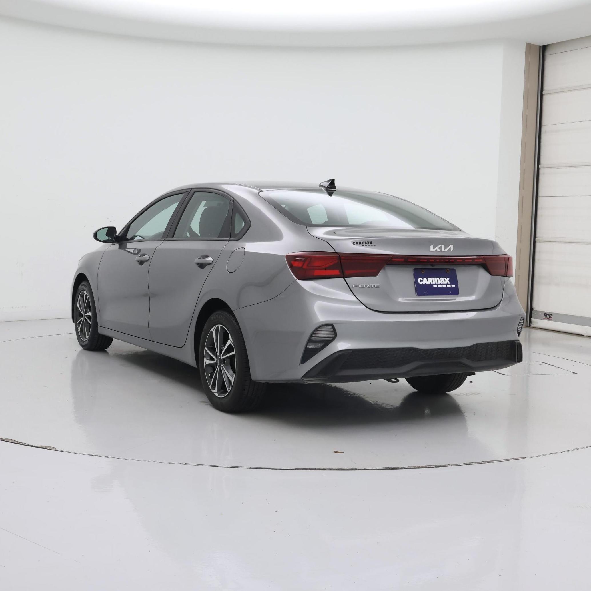Thumbnail: 2024 Kia Forte - 2