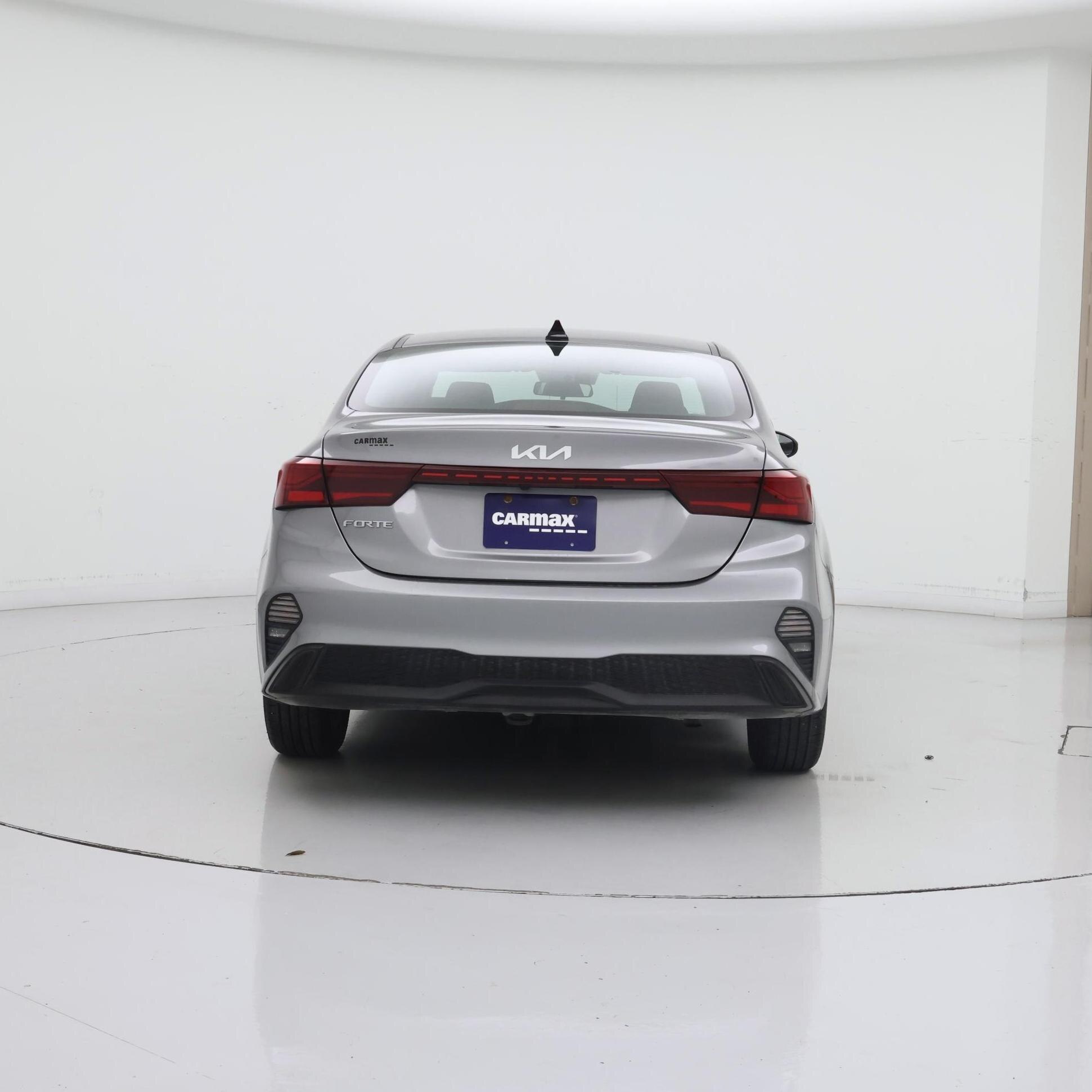 Thumbnail: 2024 Kia Forte - 6