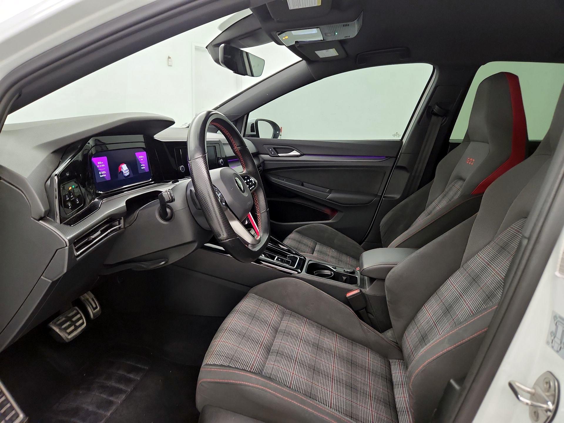 Thumbnail: 2023 Volkswagen Golf - 11