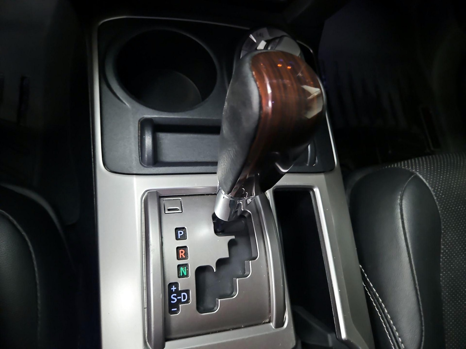 2018 Toyota 4Runner Limited - Photo 18
