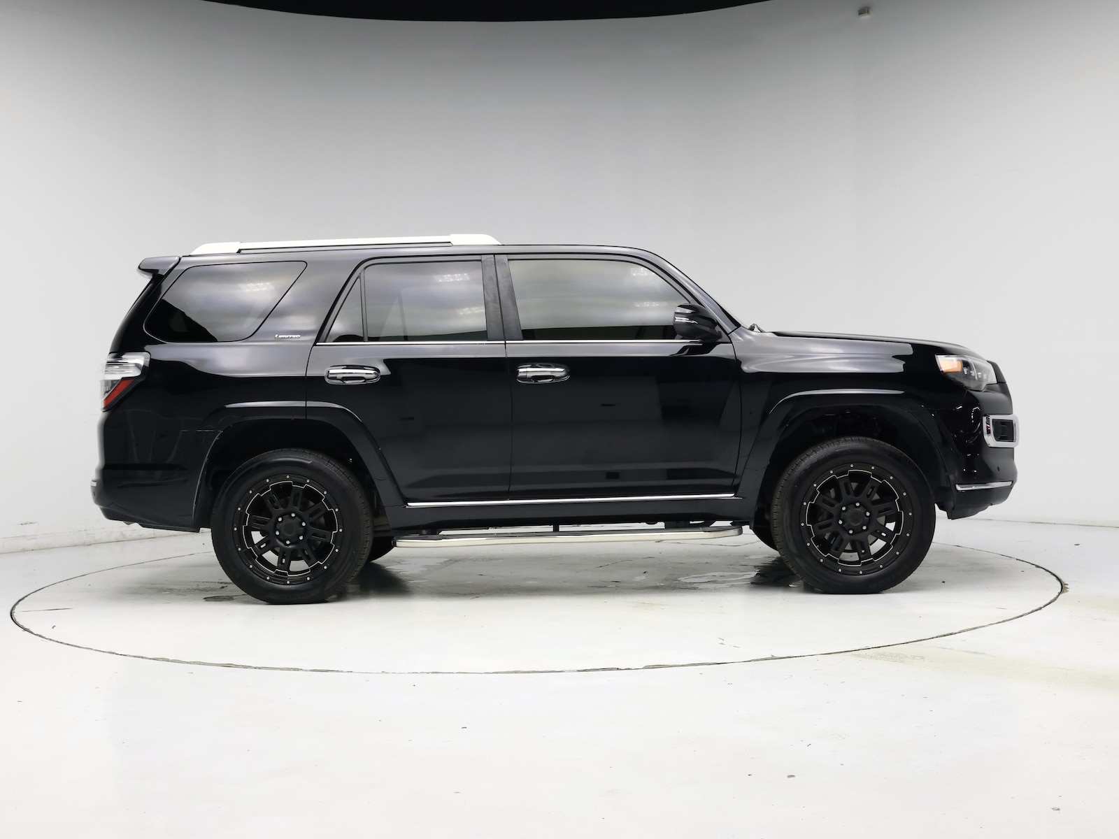 2018 Toyota 4Runner Limited - Photo 8