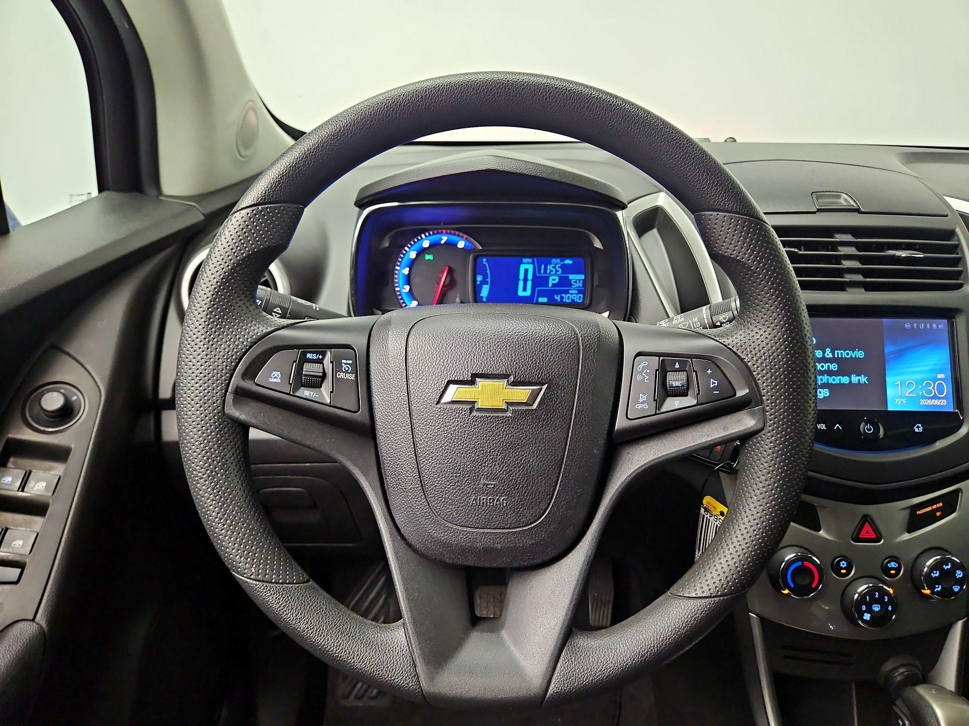 Thumbnail: 2015 Chevrolet Trax - 10