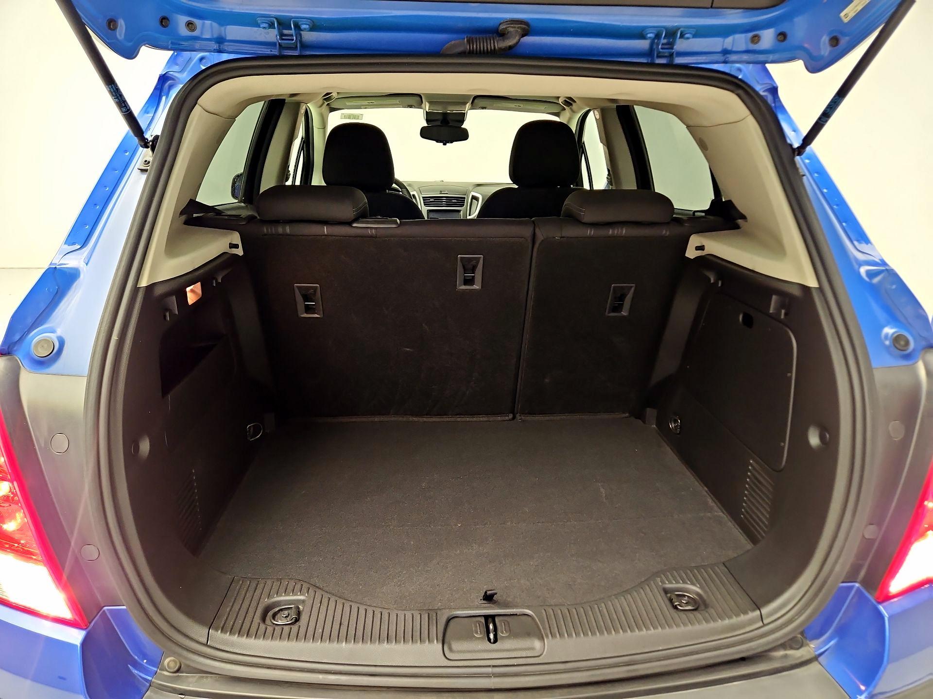 Thumbnail: 2015 Chevrolet Trax - 19