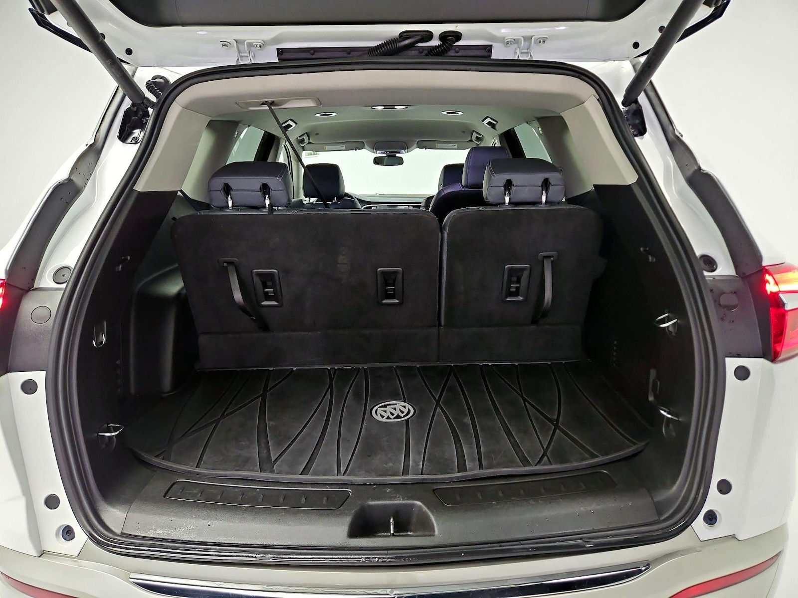 2020 Buick Enclave Essence - Photo 22