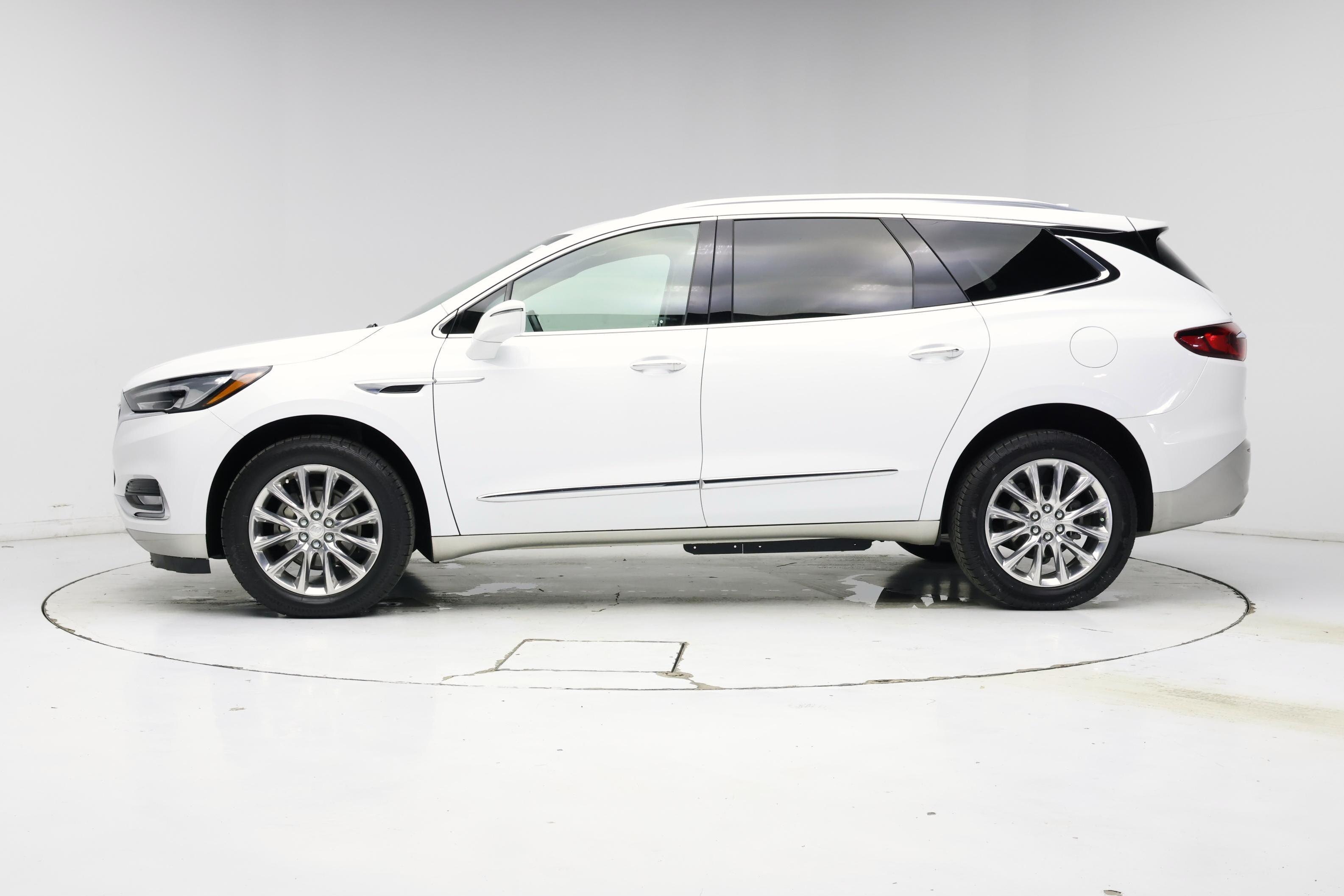Thumbnail: 2020 Buick Enclave - 3