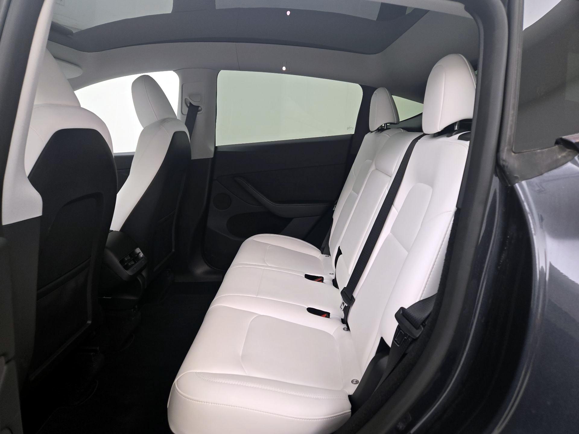 Thumbnail: 2024 Tesla Model Y - 19