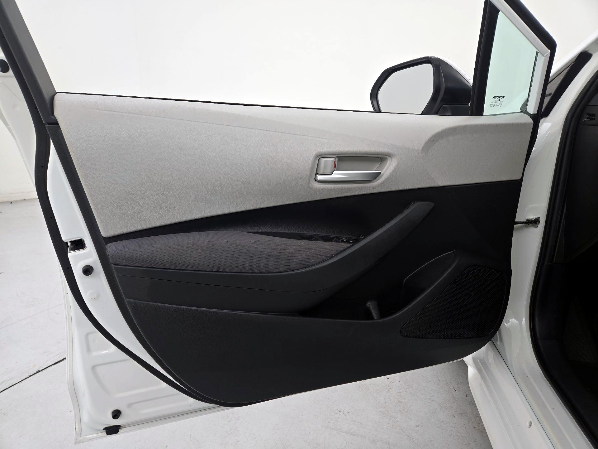 Thumbnail: 2020 Toyota Corolla - 12