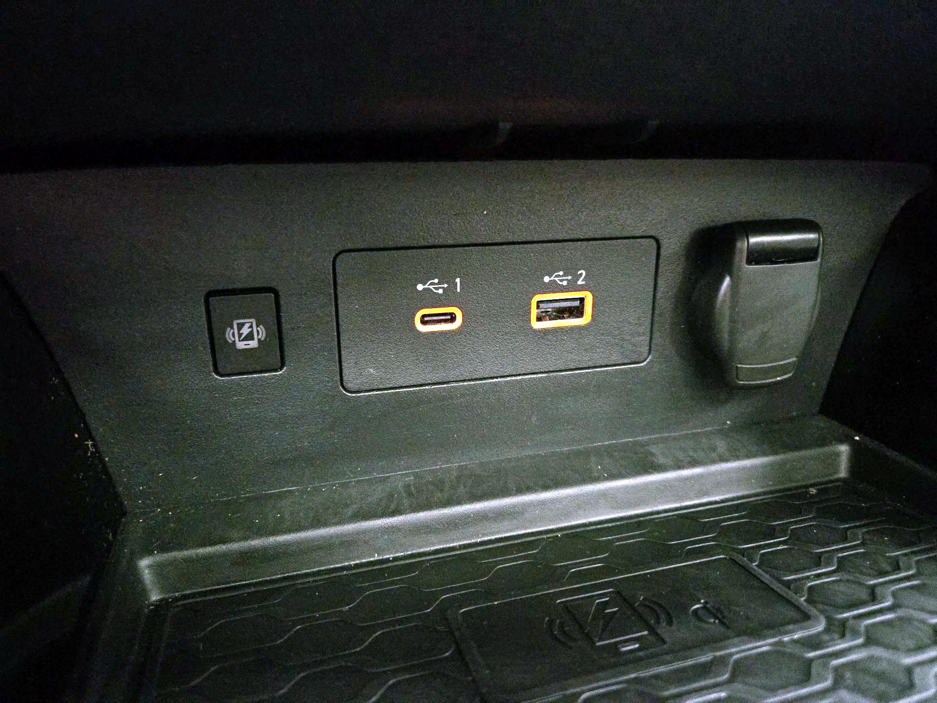 Thumbnail: 2023 Nissan Altima - 19