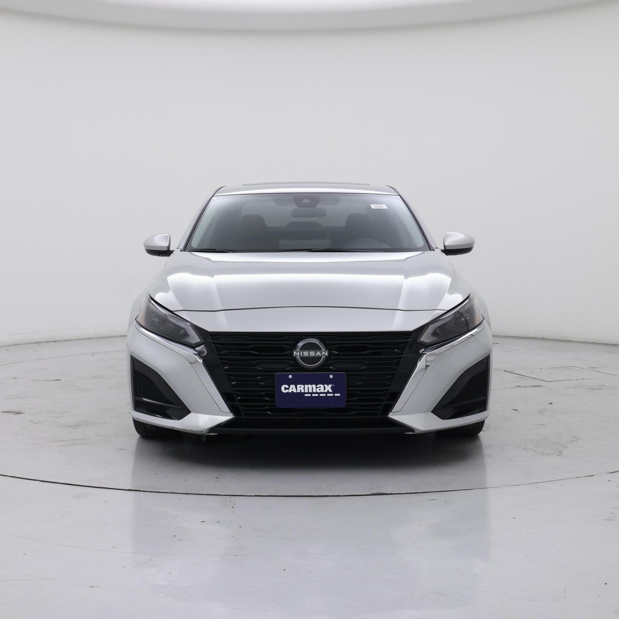 Thumbnail: 2023 Nissan Altima - 5