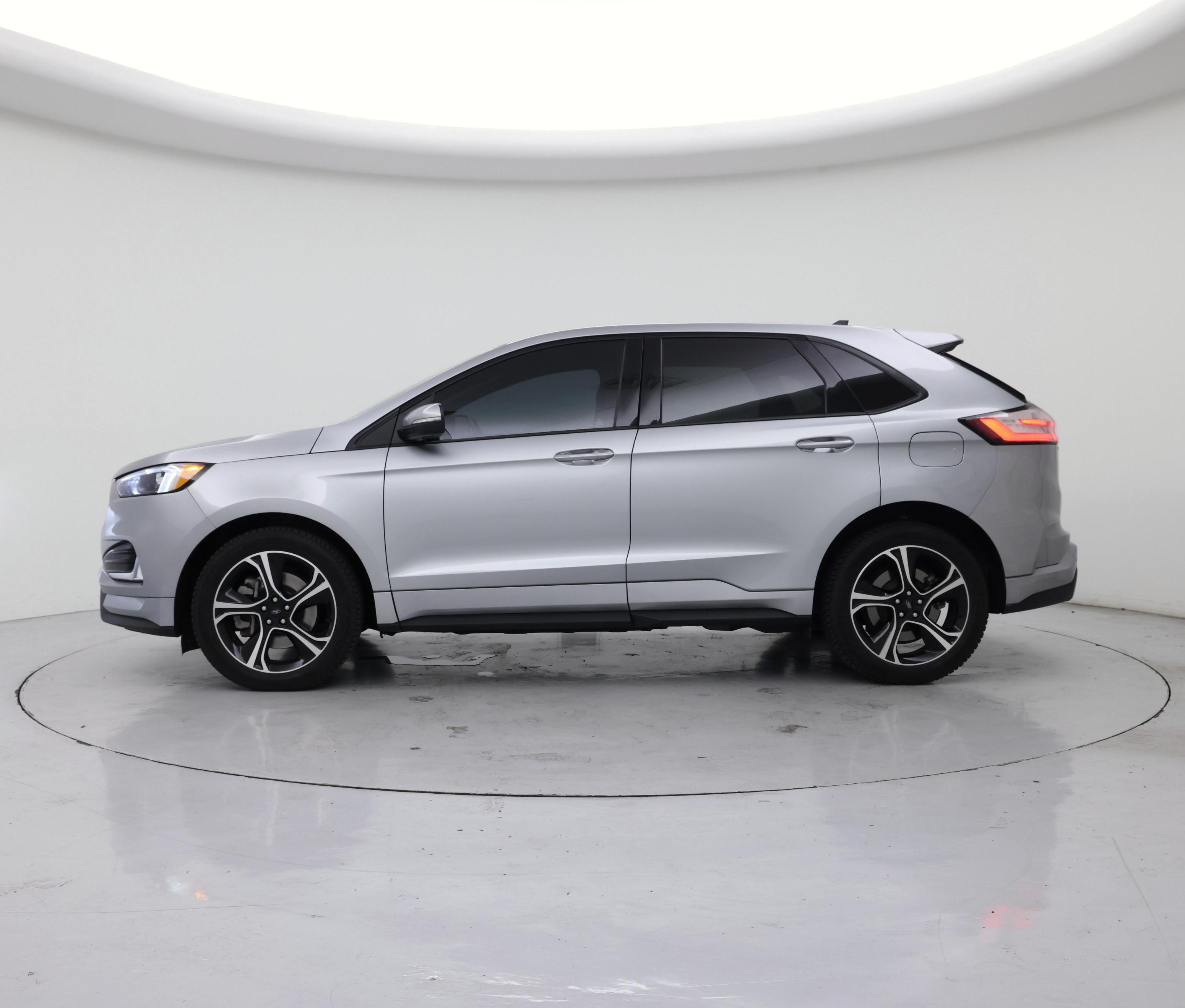 Thumbnail: 2023 Ford Edge - 3