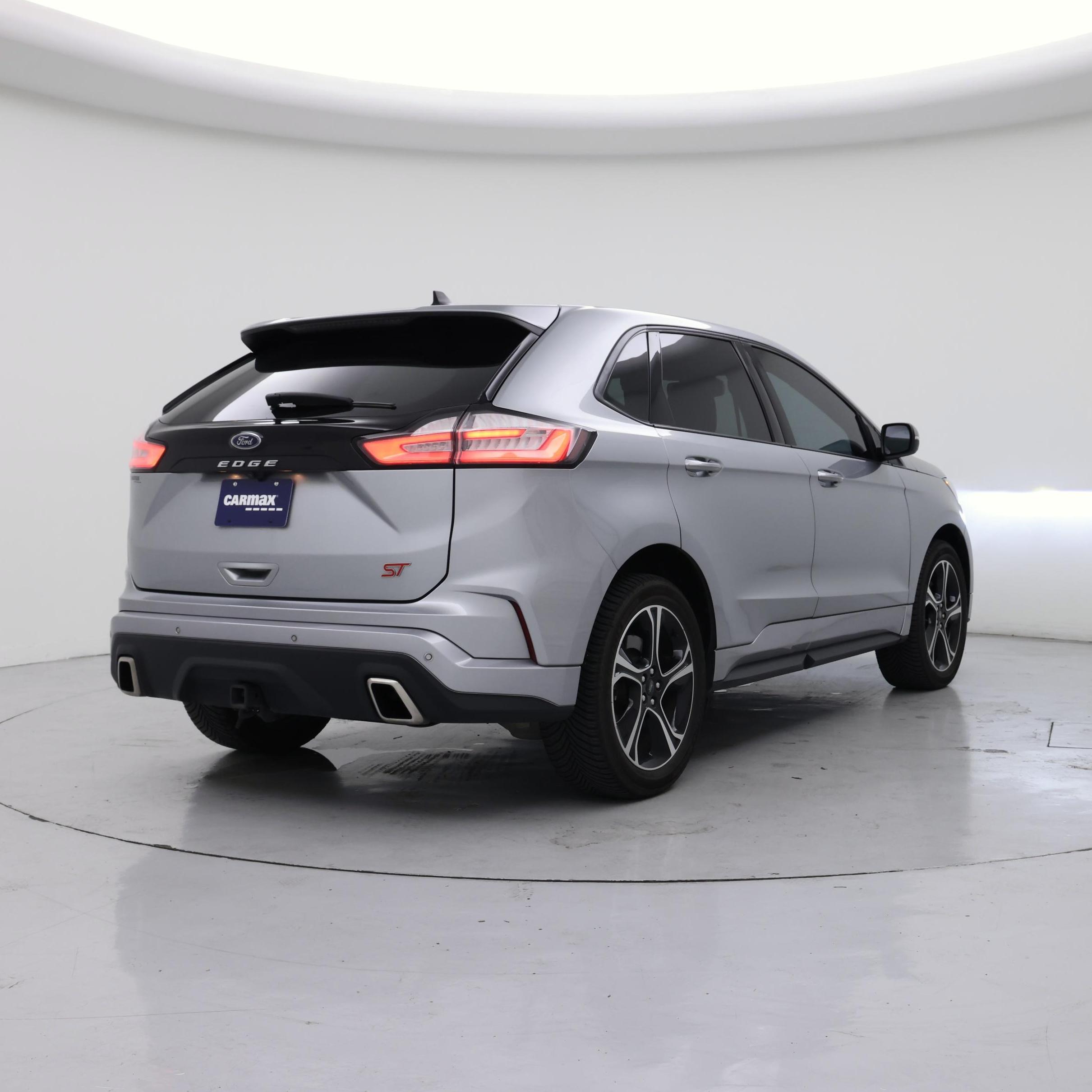 Thumbnail: 2023 Ford Edge - 8