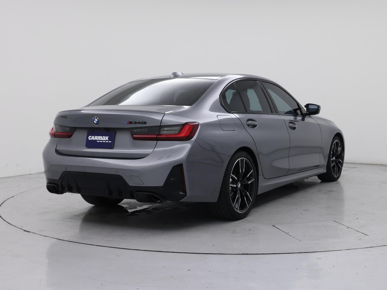 2023 BMW 3 Series M340i - Photo 9